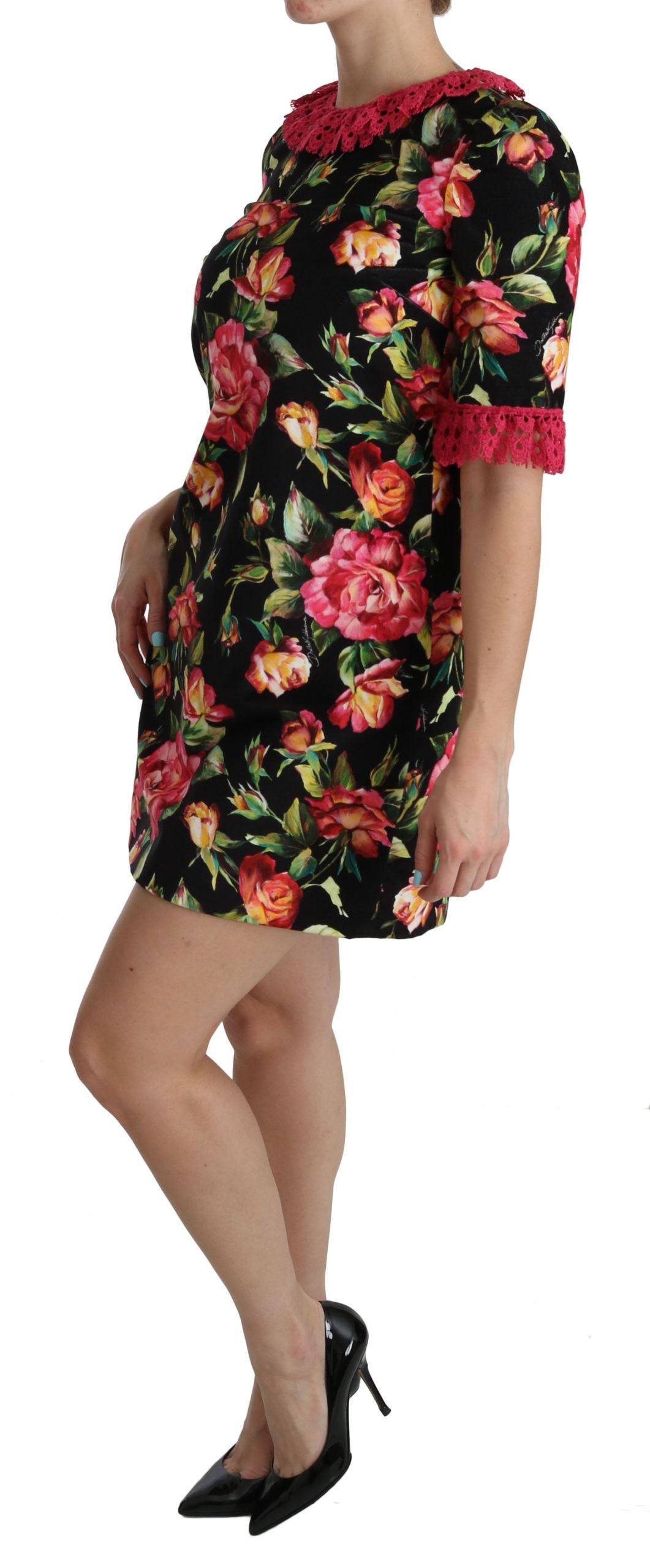 A-lijn mini-jurk met bloemenroze kant