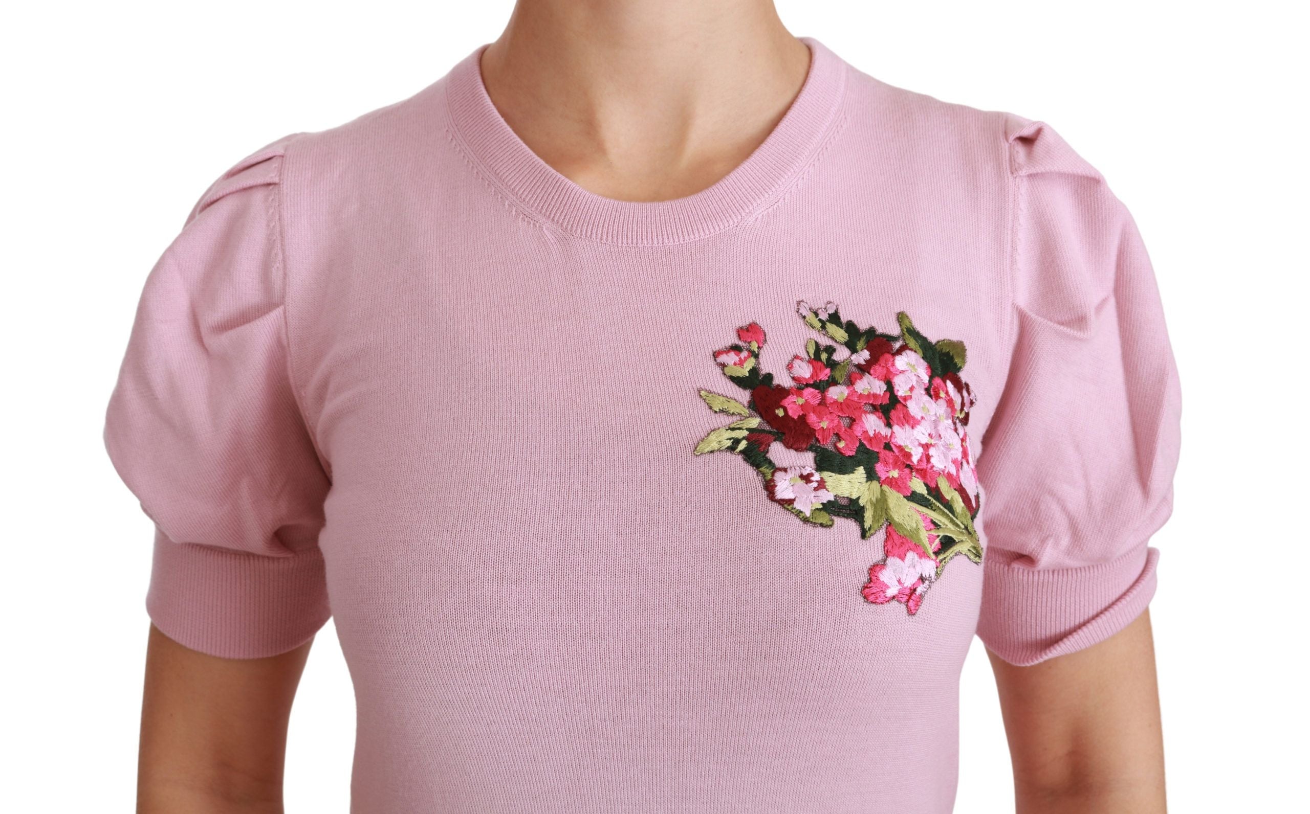 Roze blouse met geborduurde bloemen en wollen top