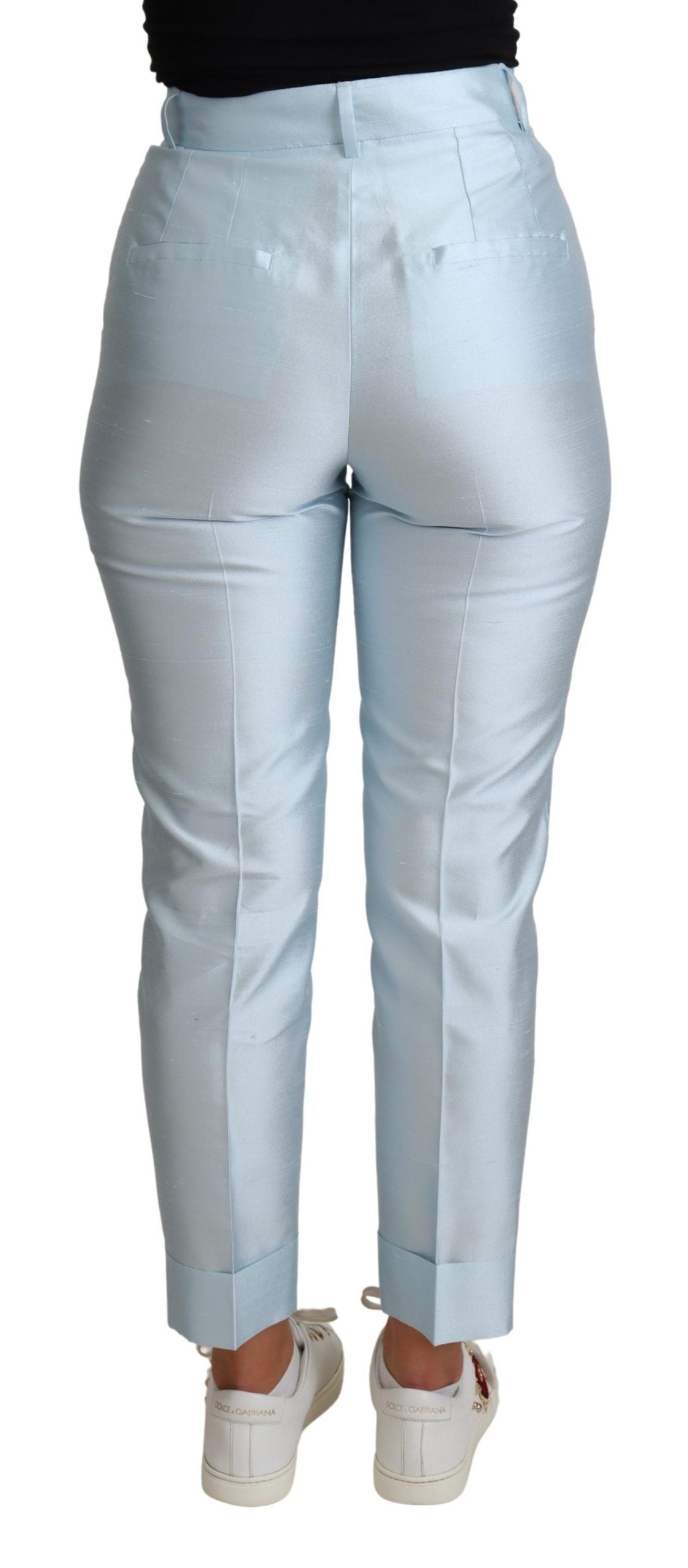 Lichtblauwe zijden cropped taps toelopende broek