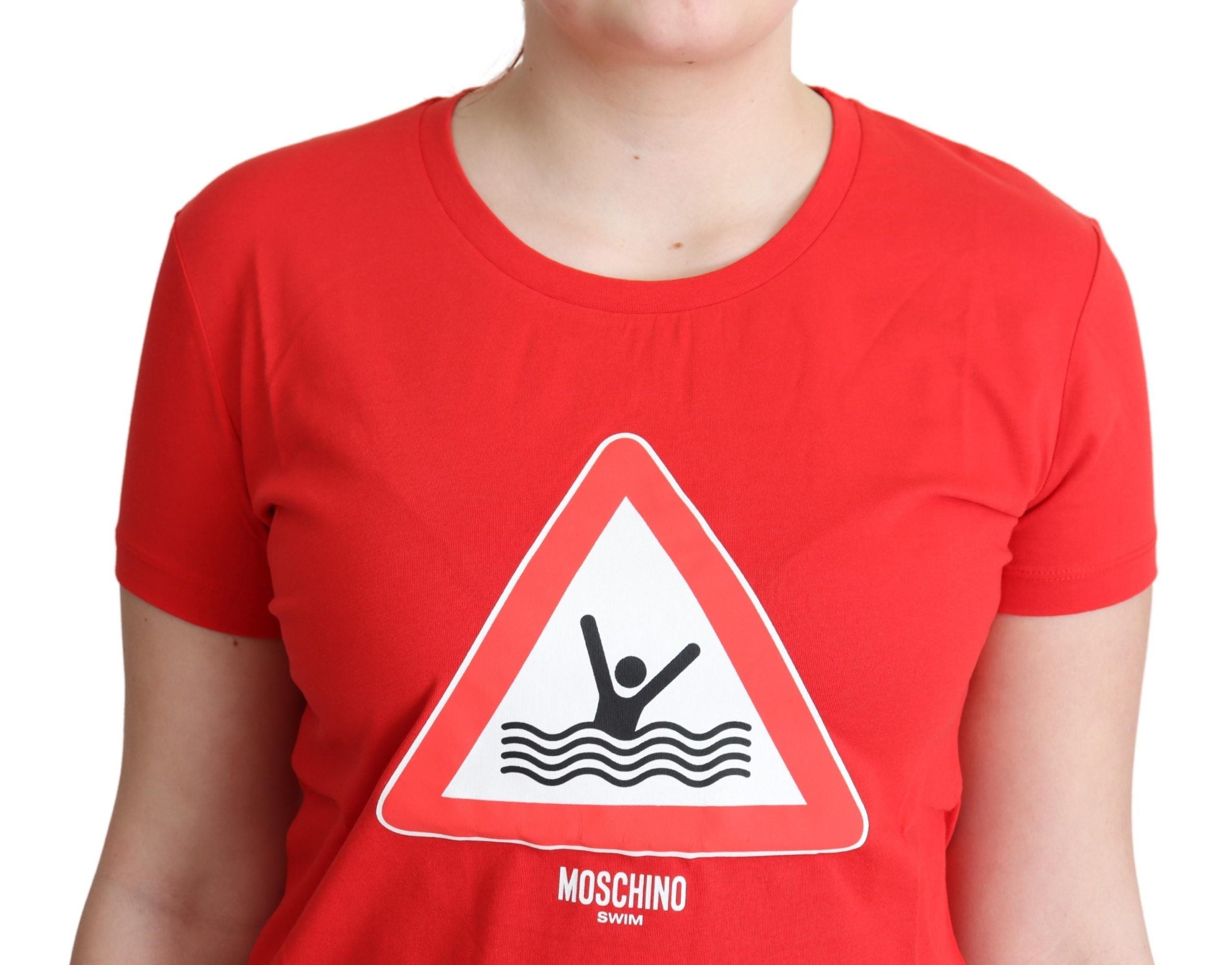 Rood katoenen zwemshirt met grafische driehoekprint