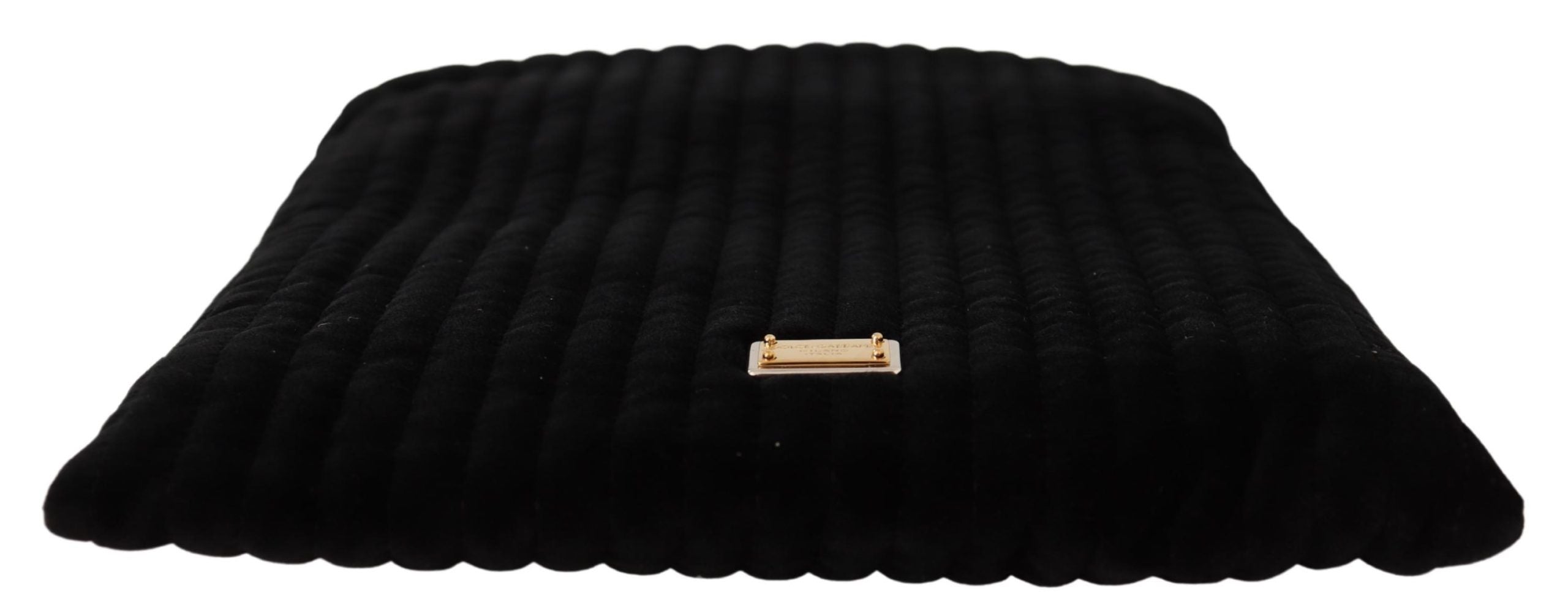Zwarte fluwelen quilt-tas met trekkoord en logo-plaquette