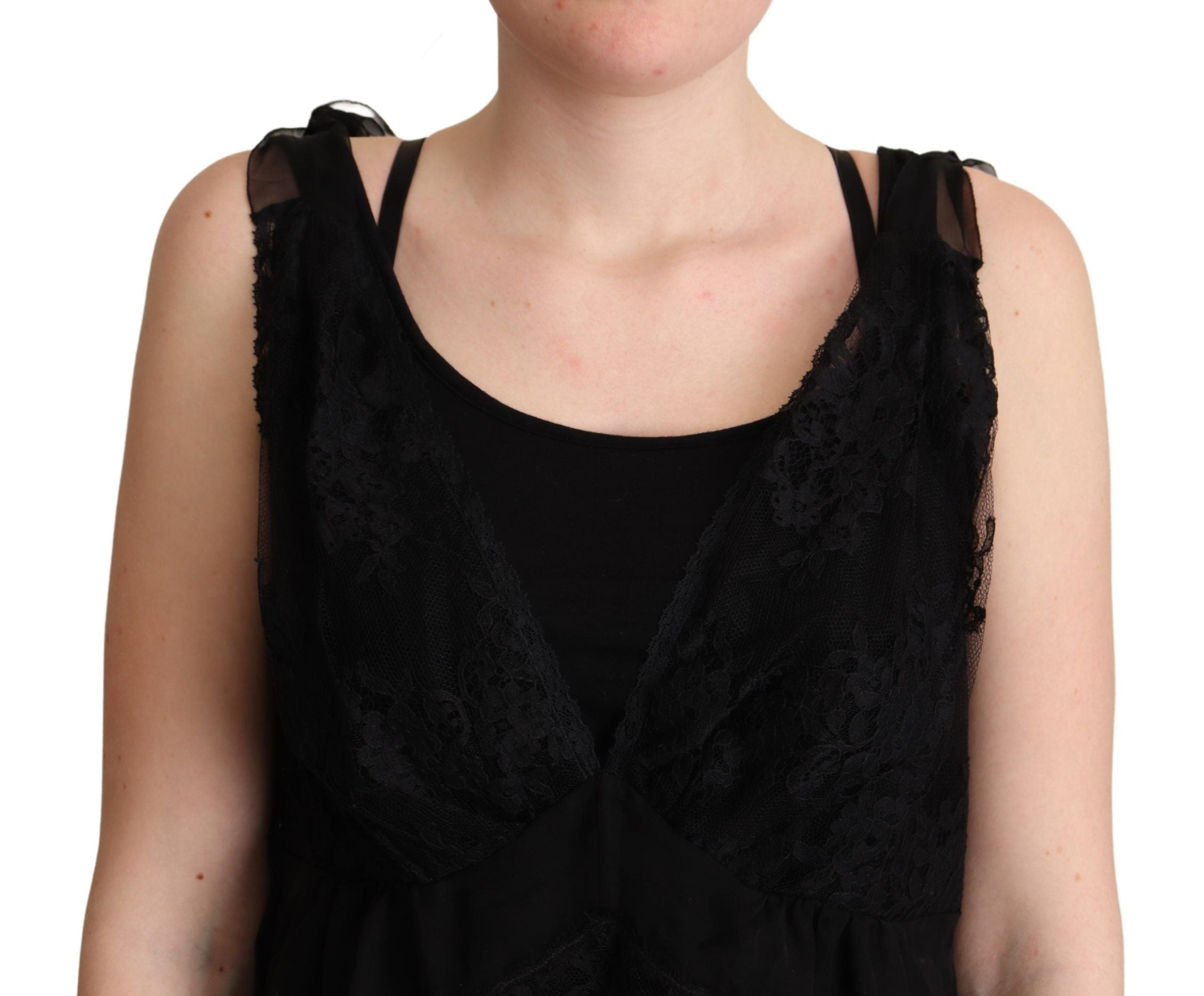 Zwarte zijden tanktop met kanten rand