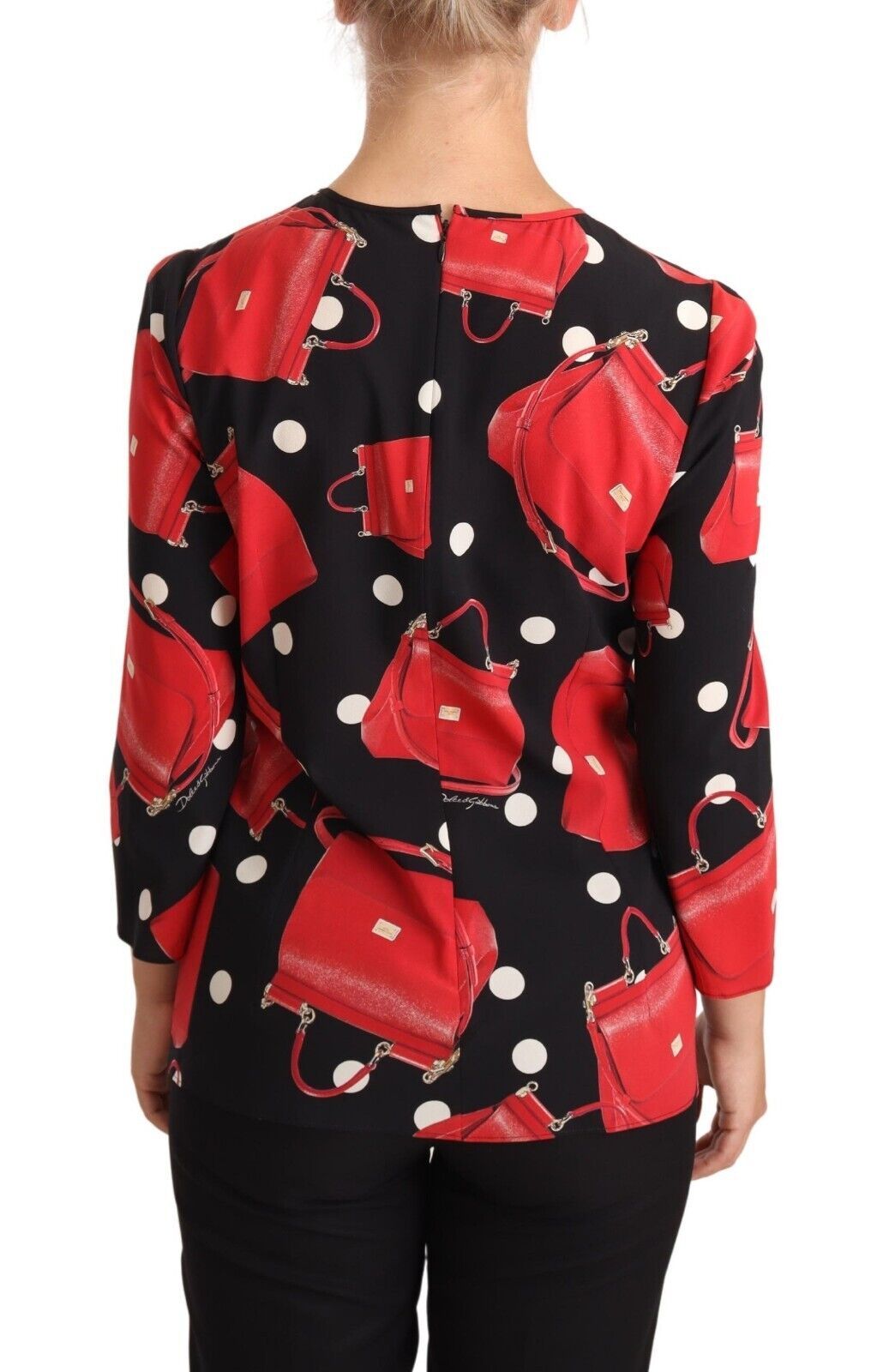 Zwarte blouse met zijden stretch en Siciliaanse print