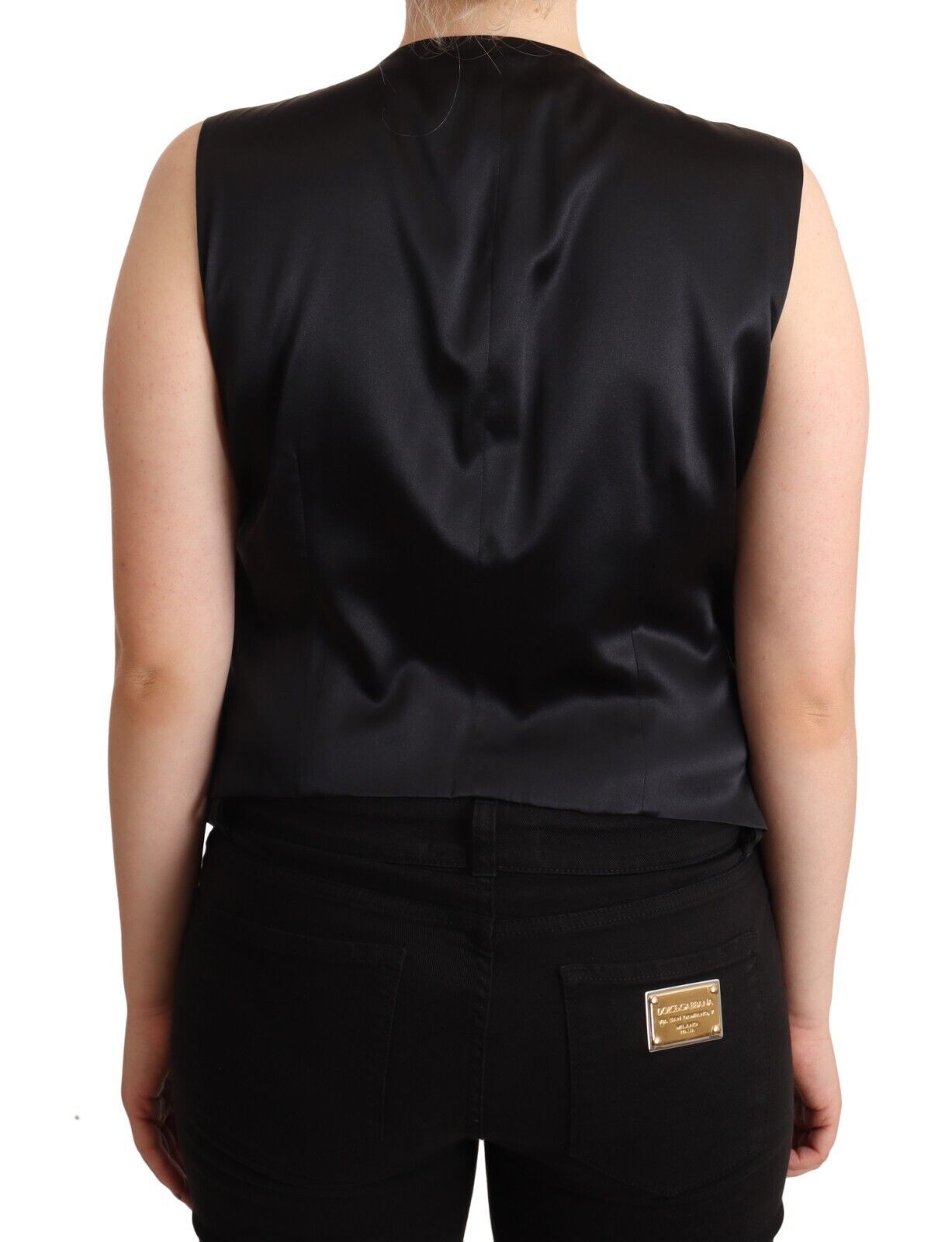 Zwarte mouwloze vest met knoopjes
