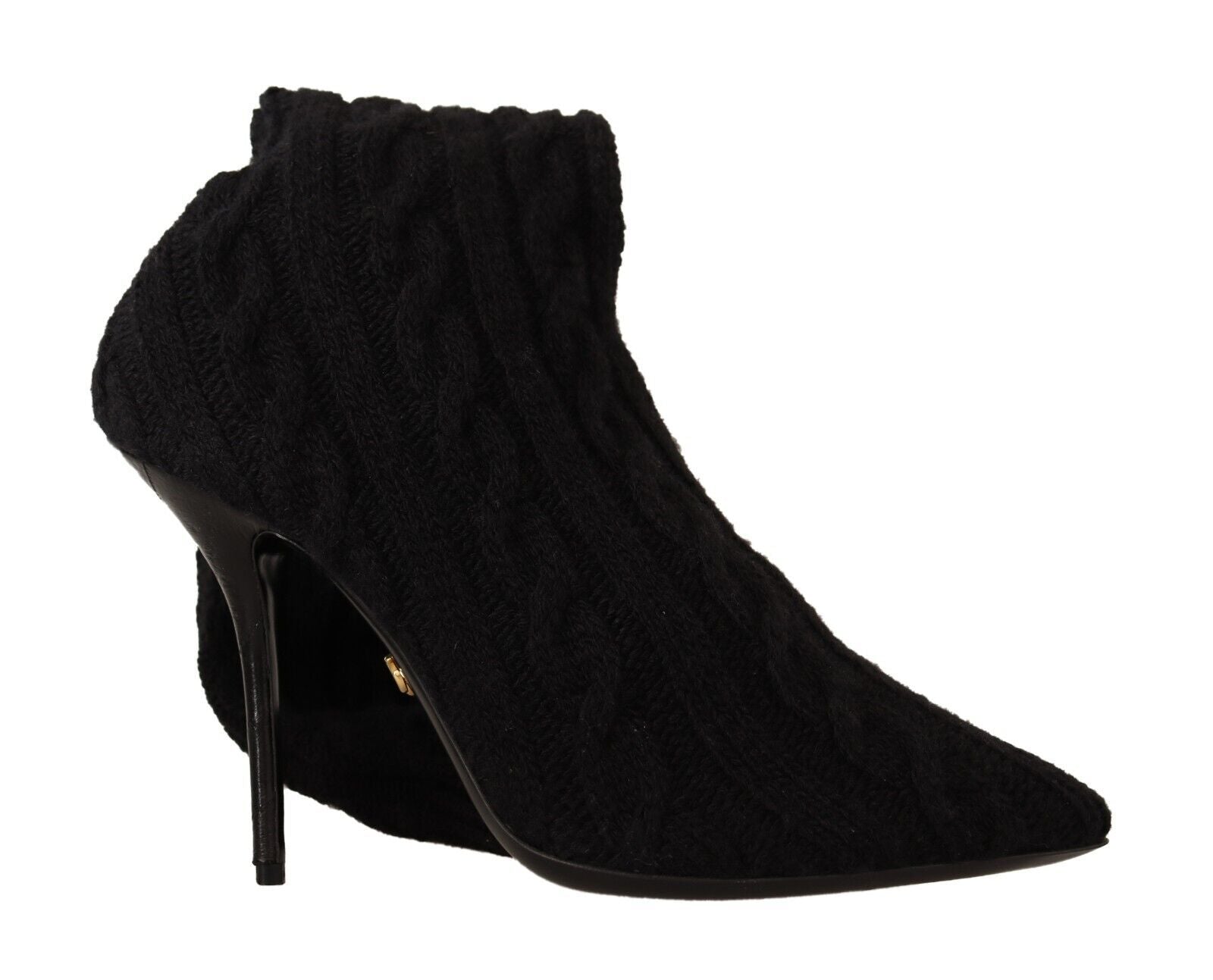 Zwarte stretchsokken, kniehoge laarsjes, schoenen