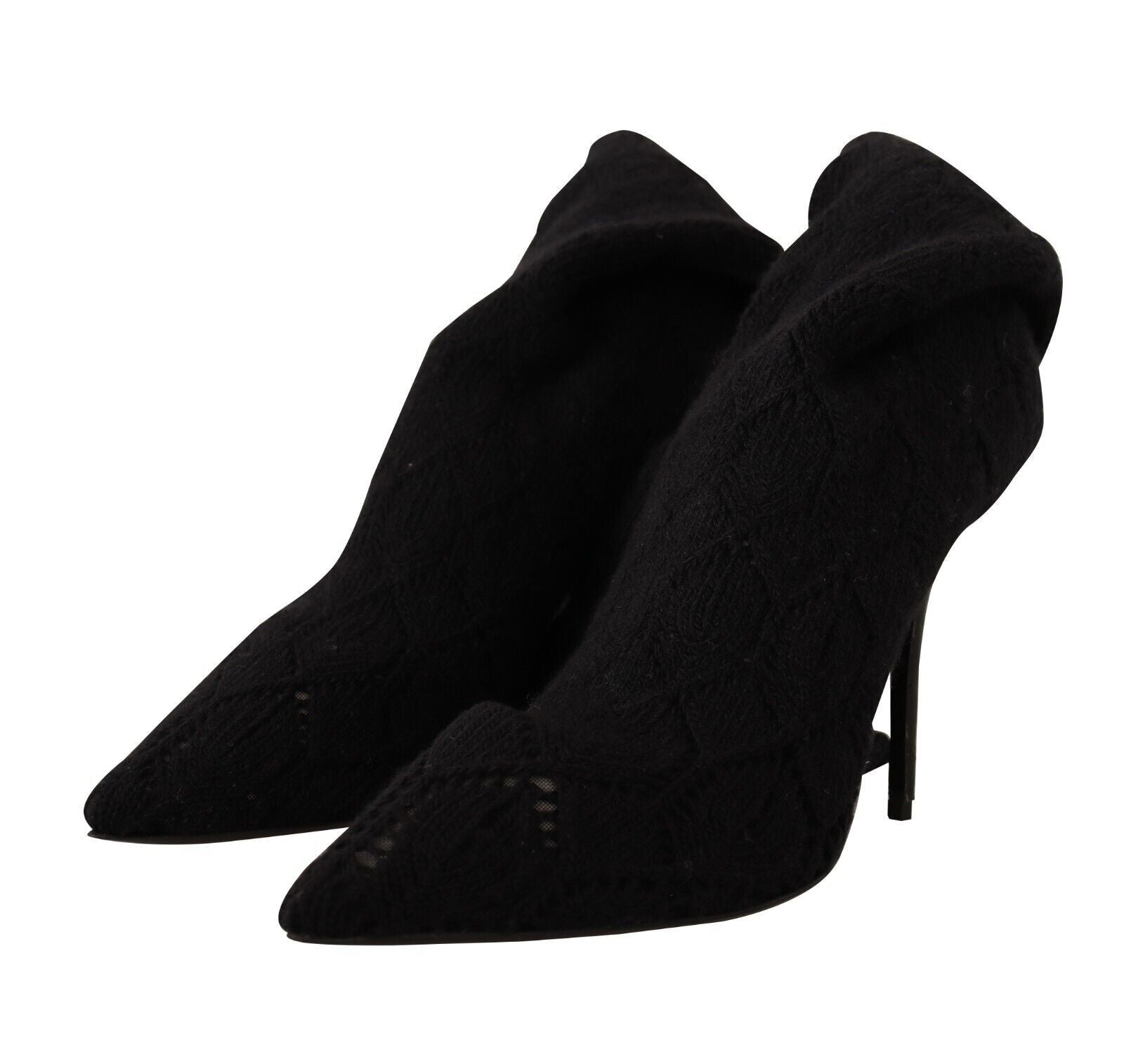 Zwarte stretchsokken, kniehoge laarsjes, schoenen