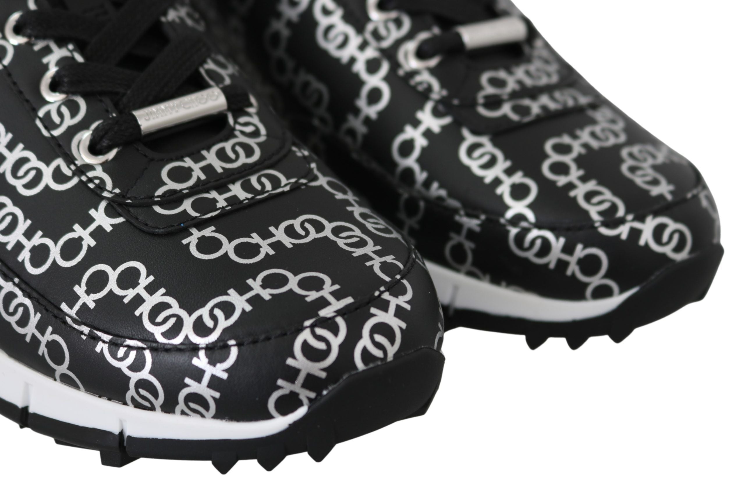Elegante zwarte en zilveren leren sneakers