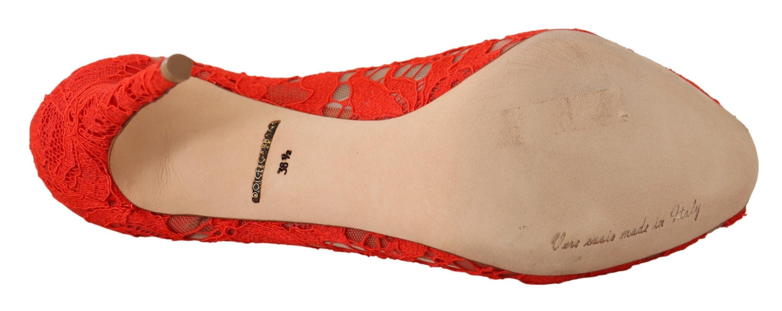 Rode Taormina kant kristallen hakken pumps