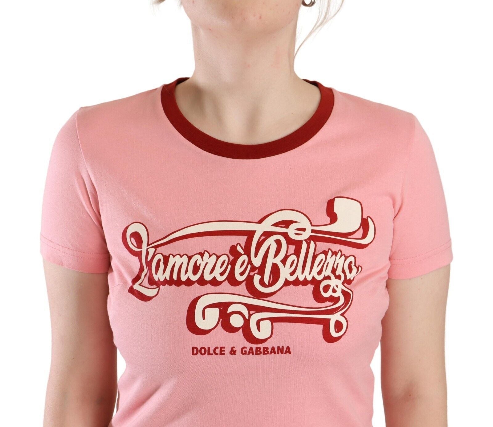Roze katoenen T-shirt met korte mouwen en ronde hals