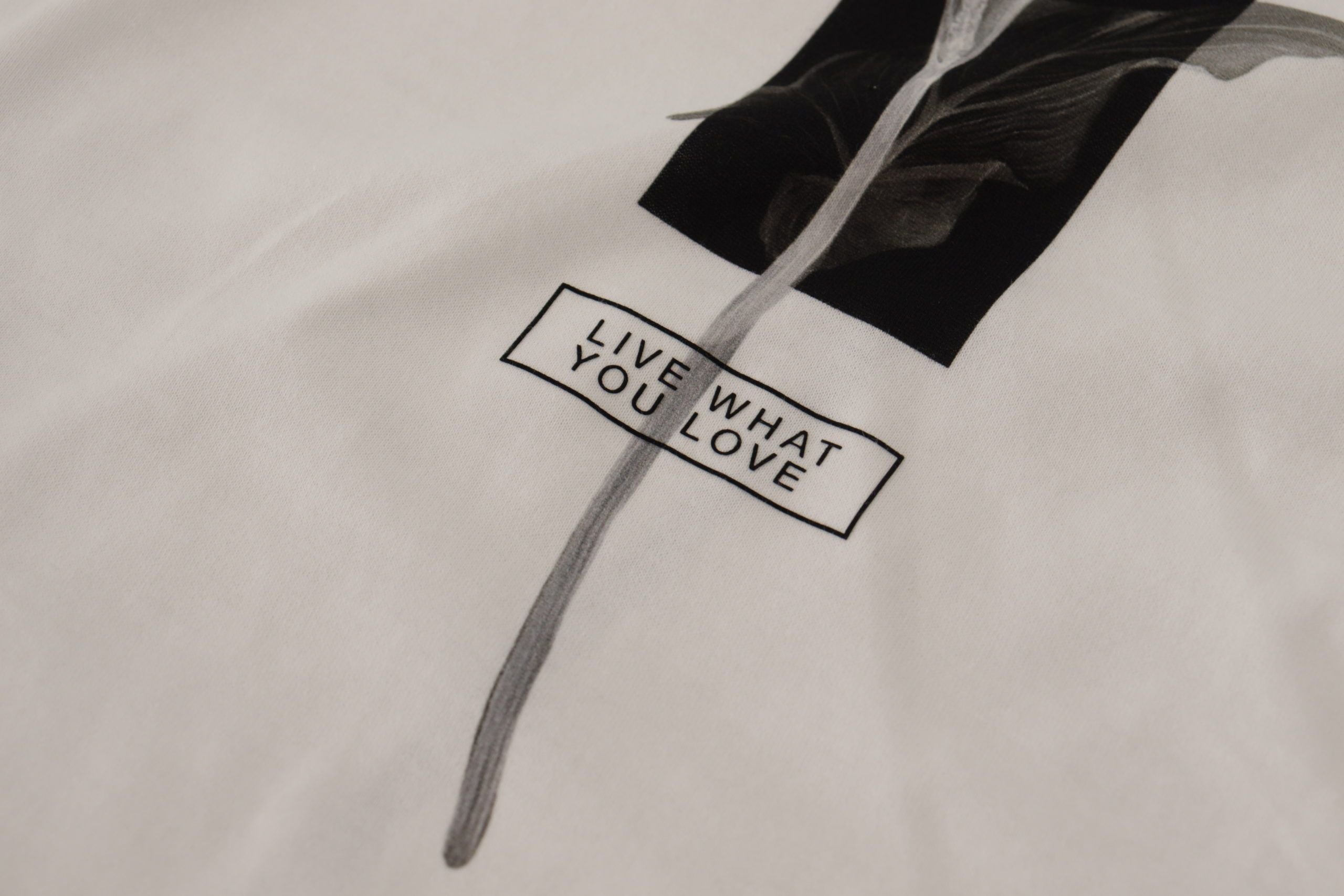 Wit zwart rozen ronde hals katoenen T-shirt