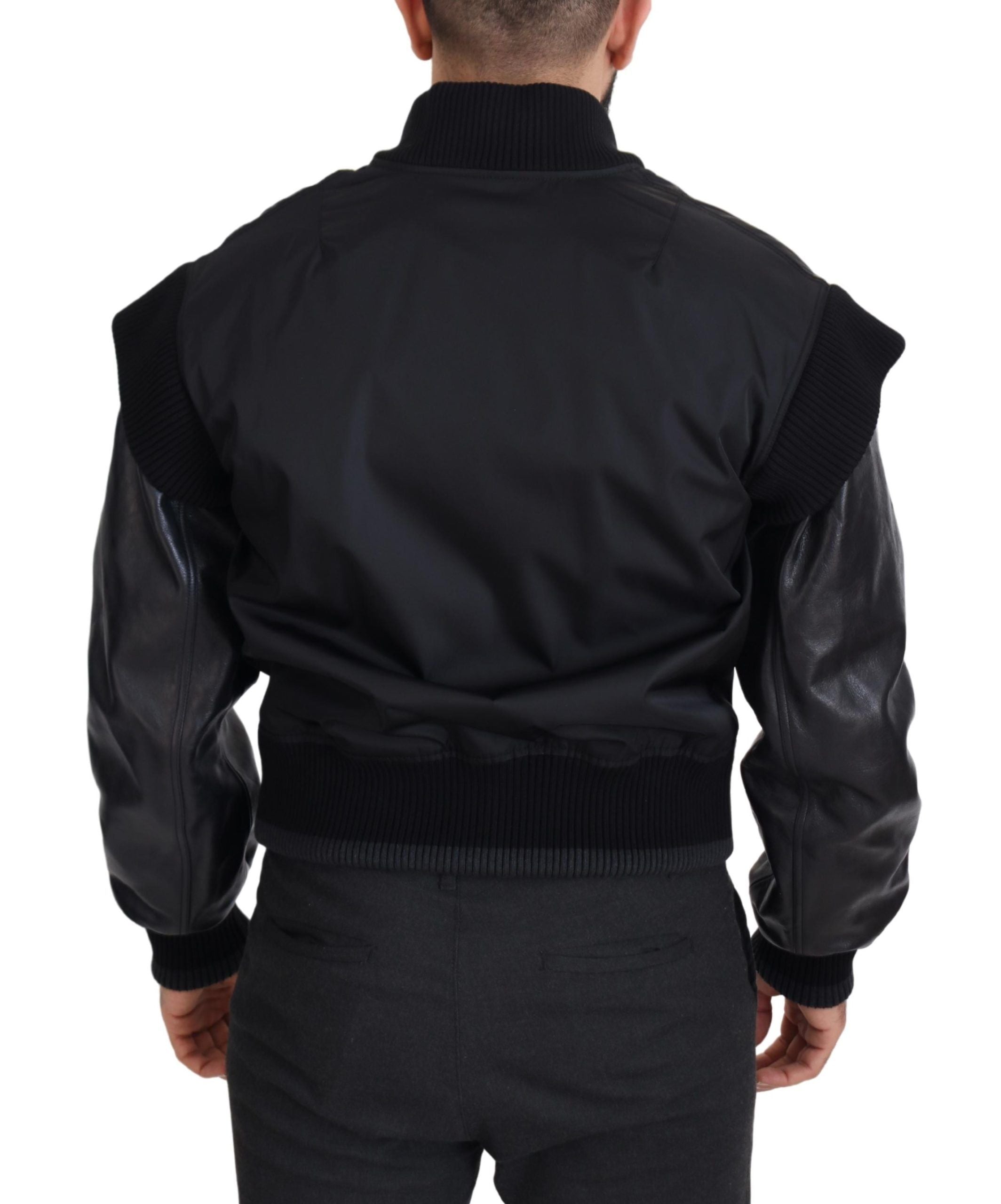 Zwarte nylon kristallen jas met knopen