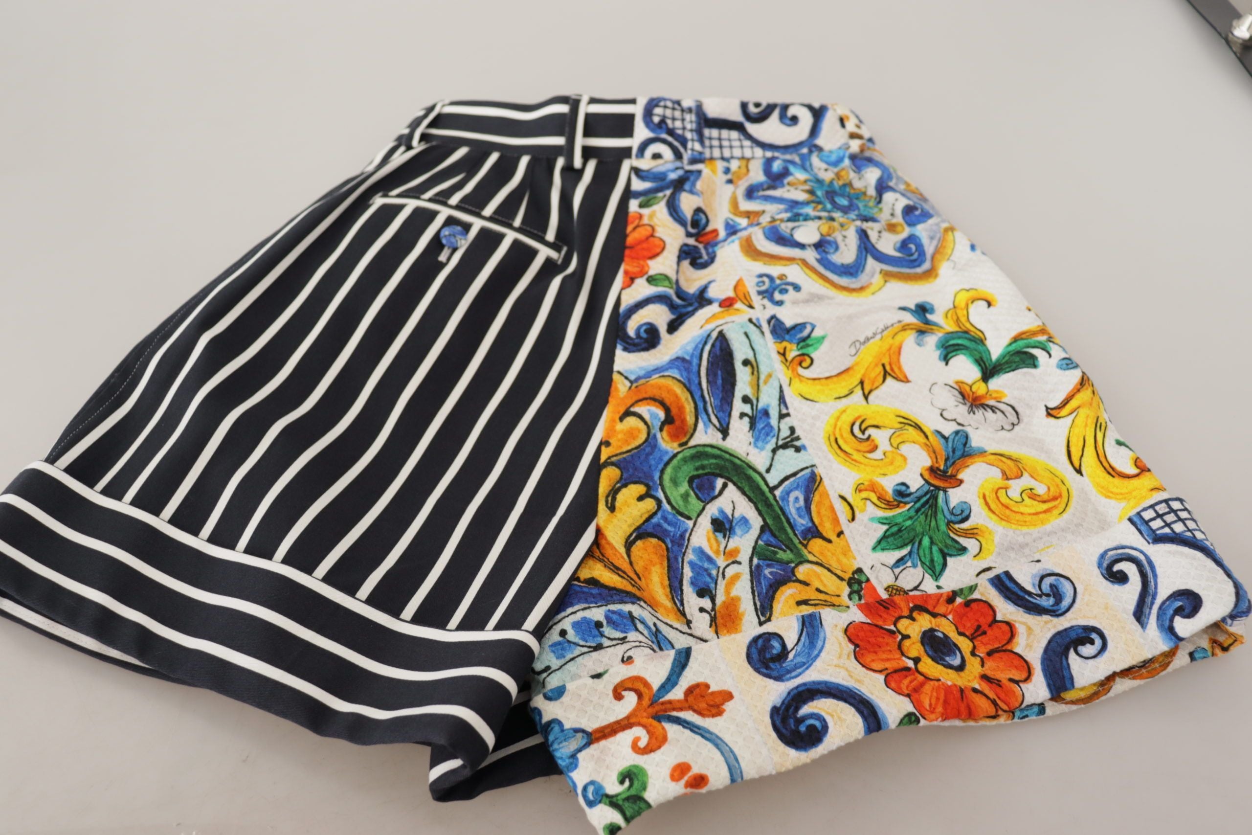 Majolica-bermudashorts met veelkleurige strepen