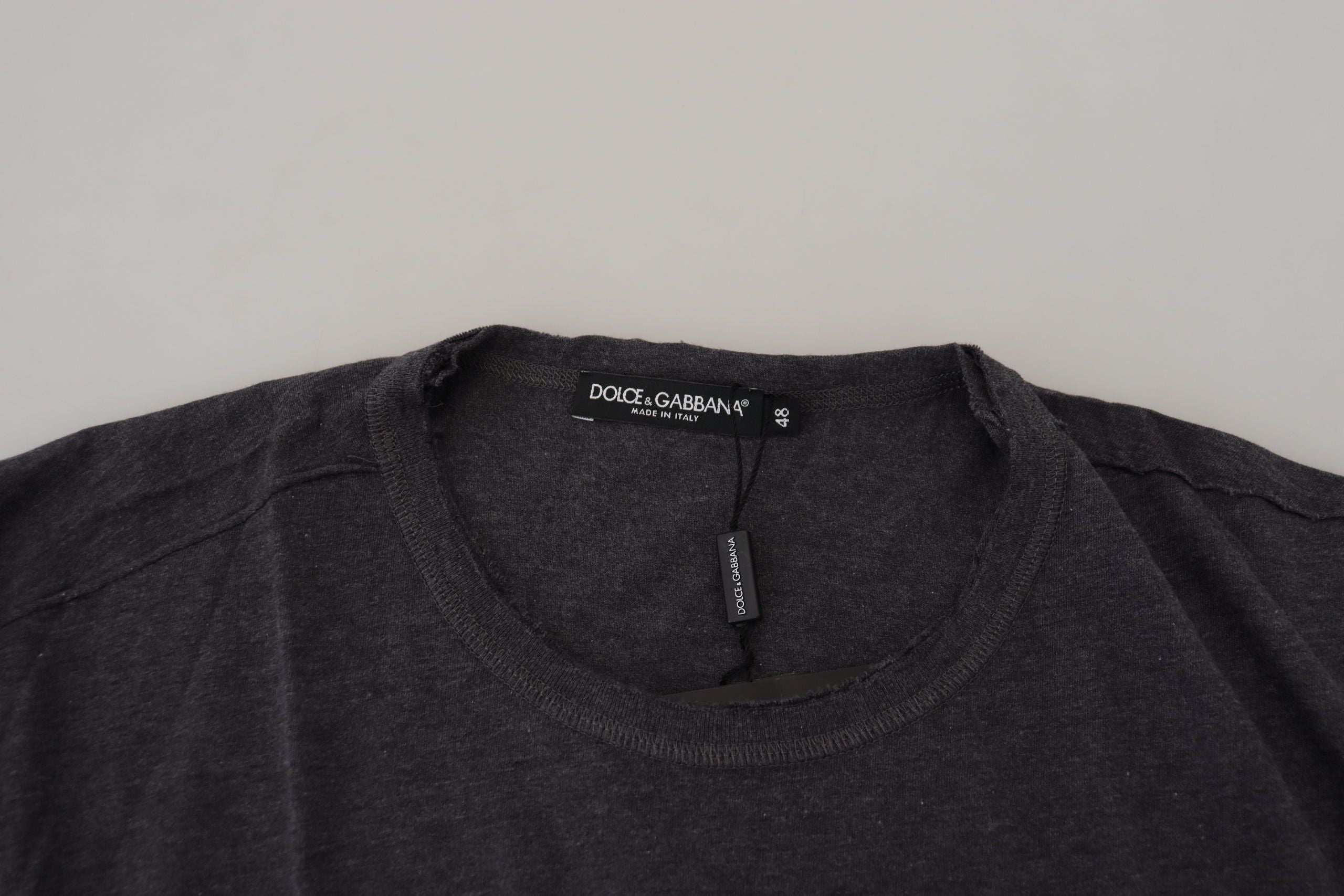Grijs katoenen T-shirt met ronde hals en korte mouwen