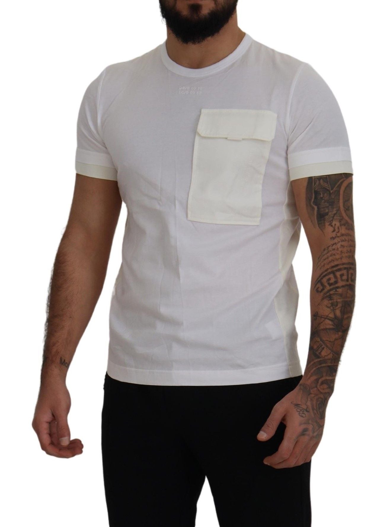 Wit T-shirt met klepzak en korte mouwen