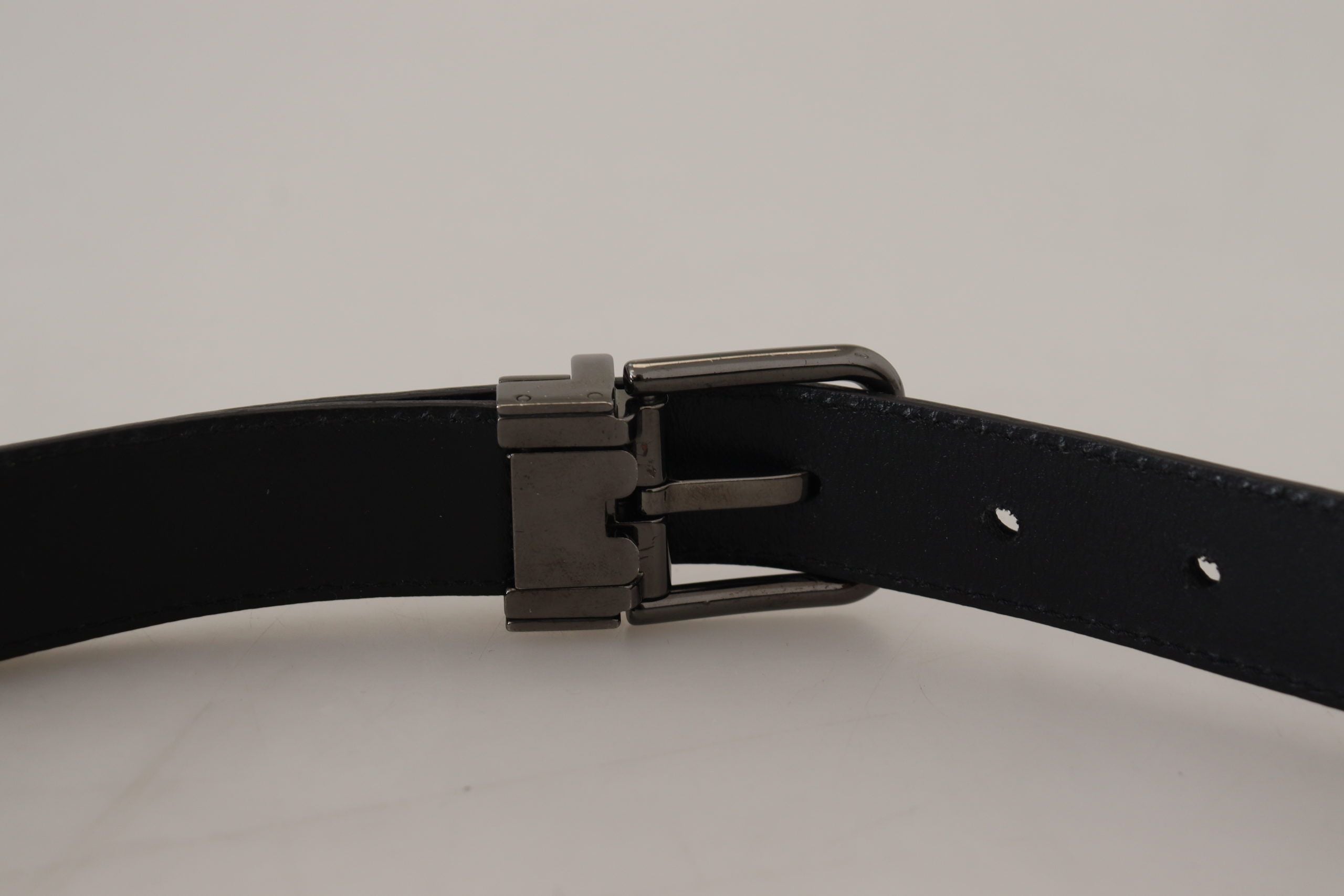 Blauwe leren vintage riem met zilveren metalen gesp
