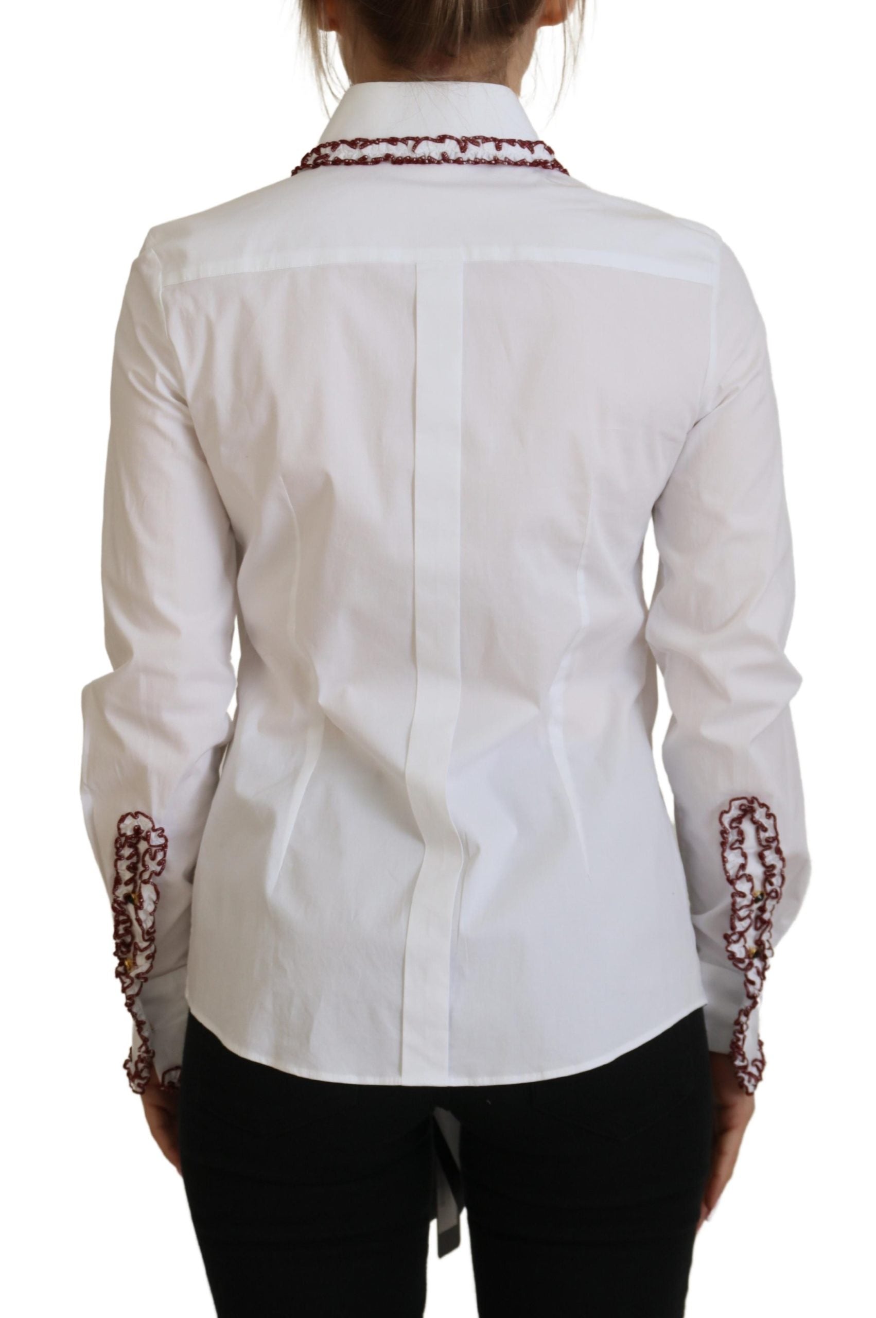 Witte top met lange mouwen en rucheskraag van kant