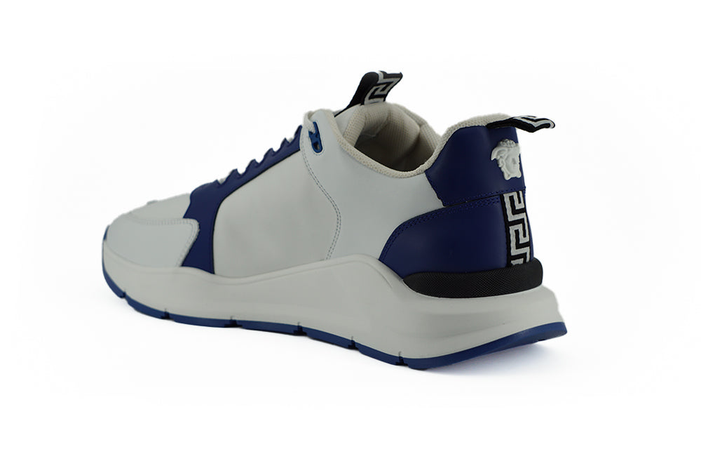 Elegante blauw-witte leren sneakers