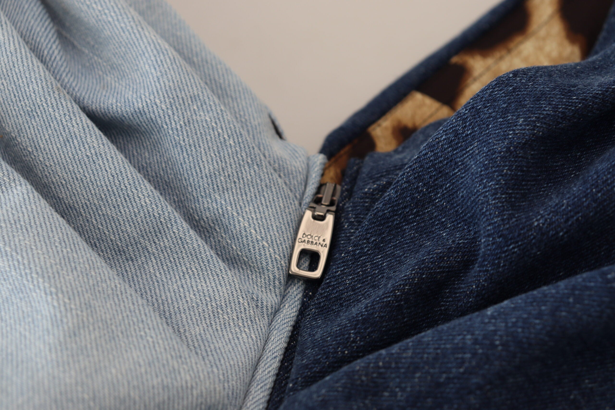 Tweekleurige blauwe patchwork denim mini-jurk