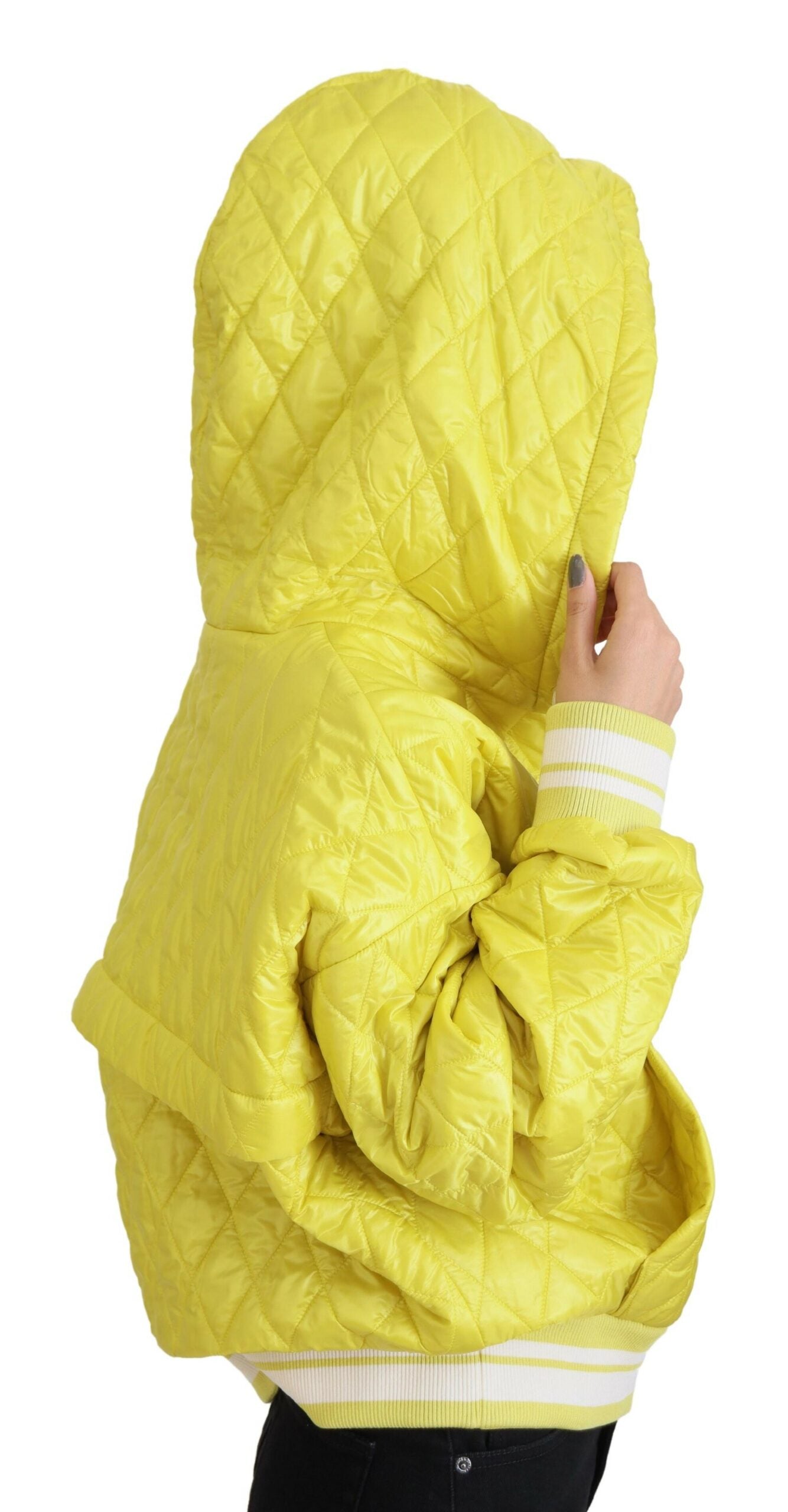 Gele nylon gewatteerde capuchontrui