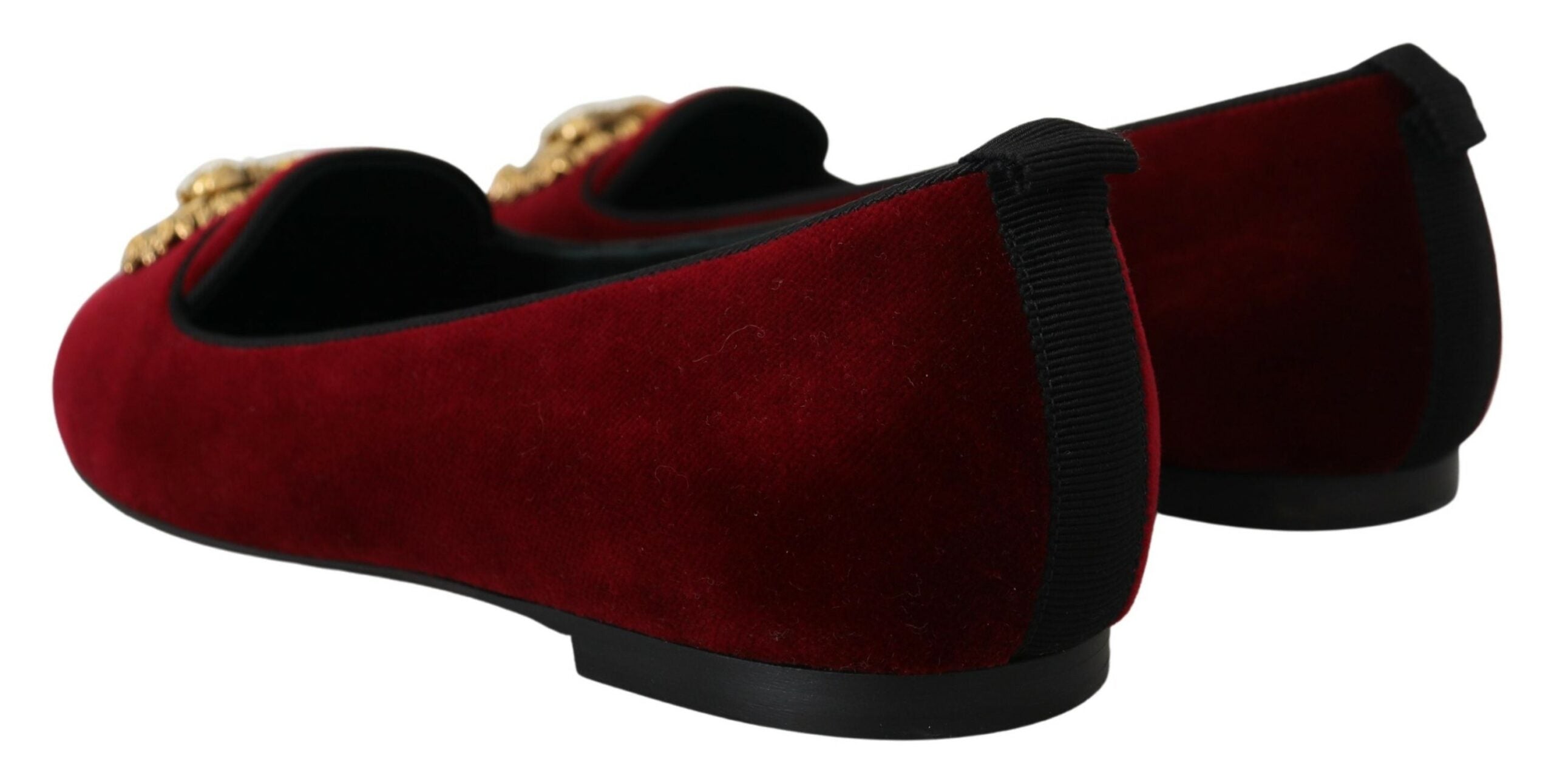 Bordeaux fluwelen instappers met platte schoenen