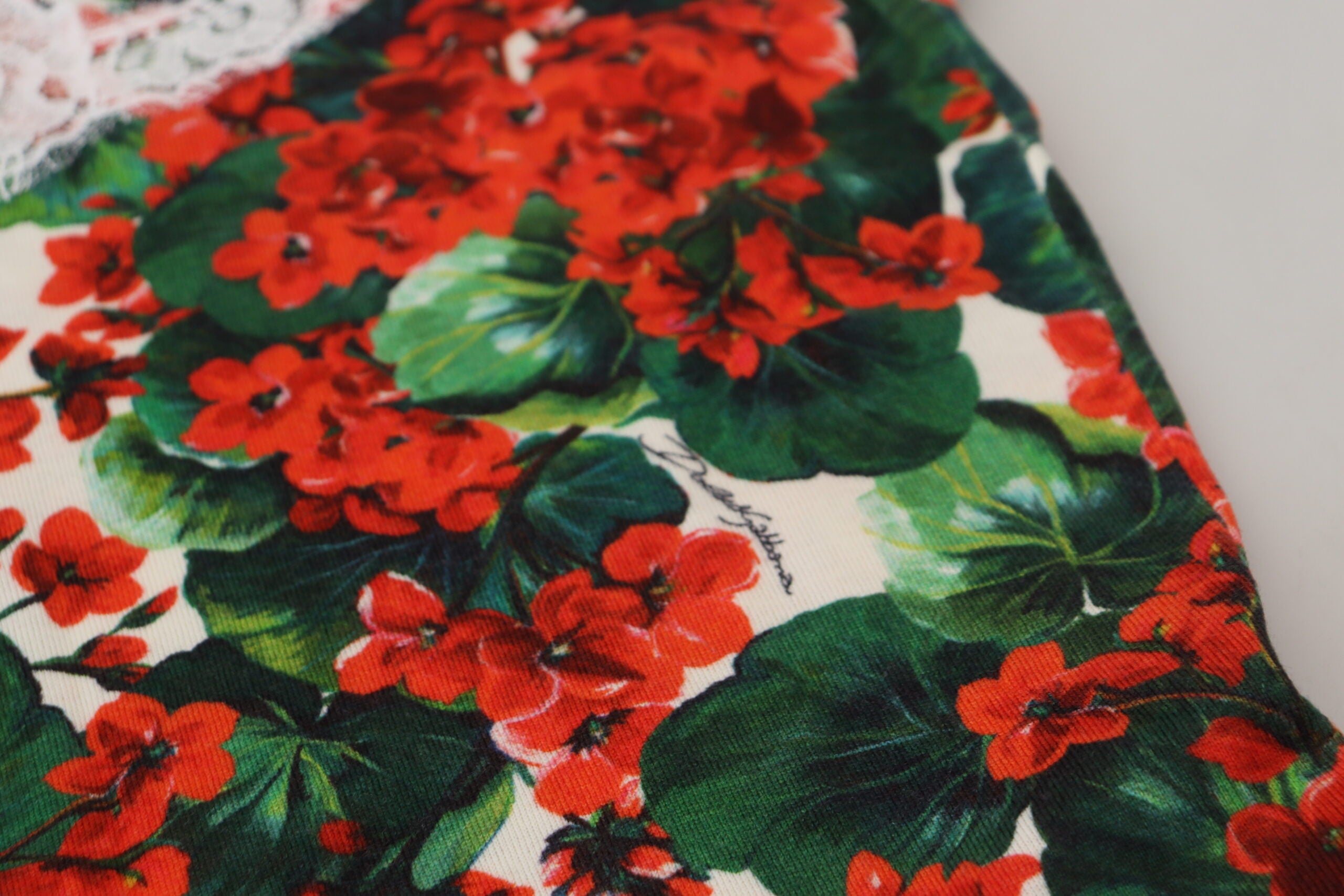 Witte bloemenwollen kanten tanktop