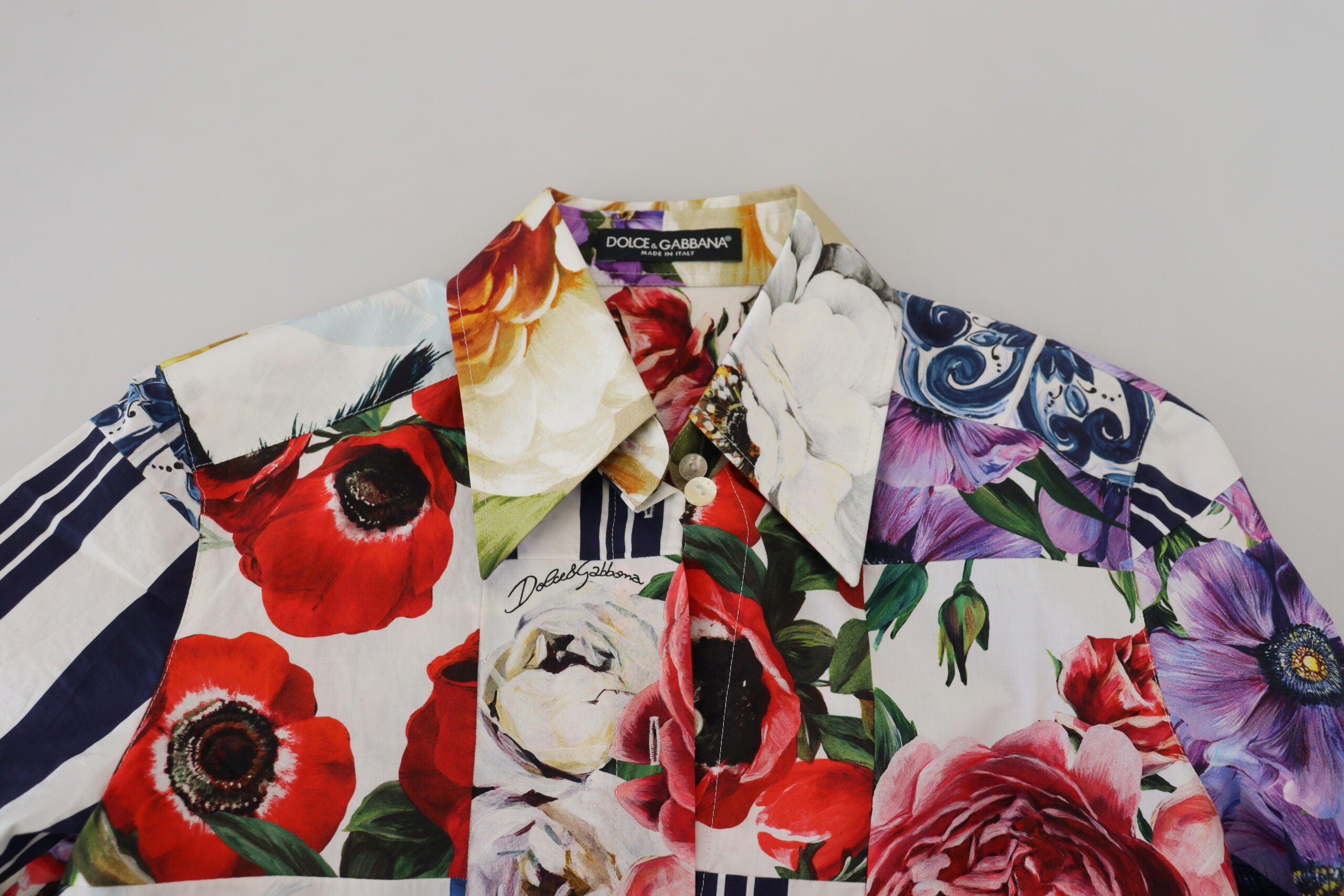 Veelkleurige katoenen blouse met bloemenprint en kraag