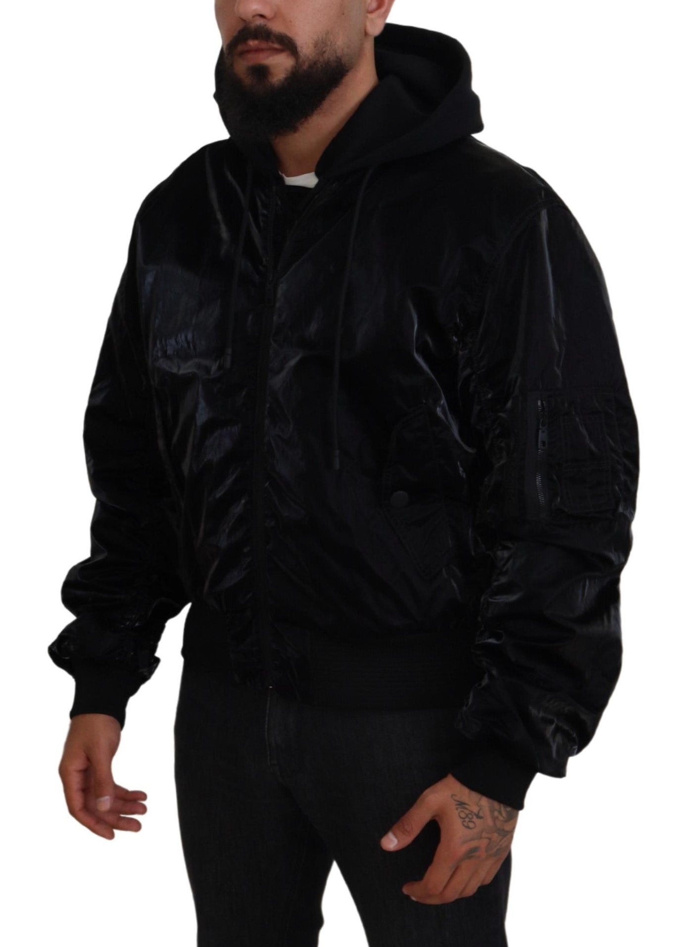 Zwarte nylon bomberjack met capuchon en volledige ritssluiting