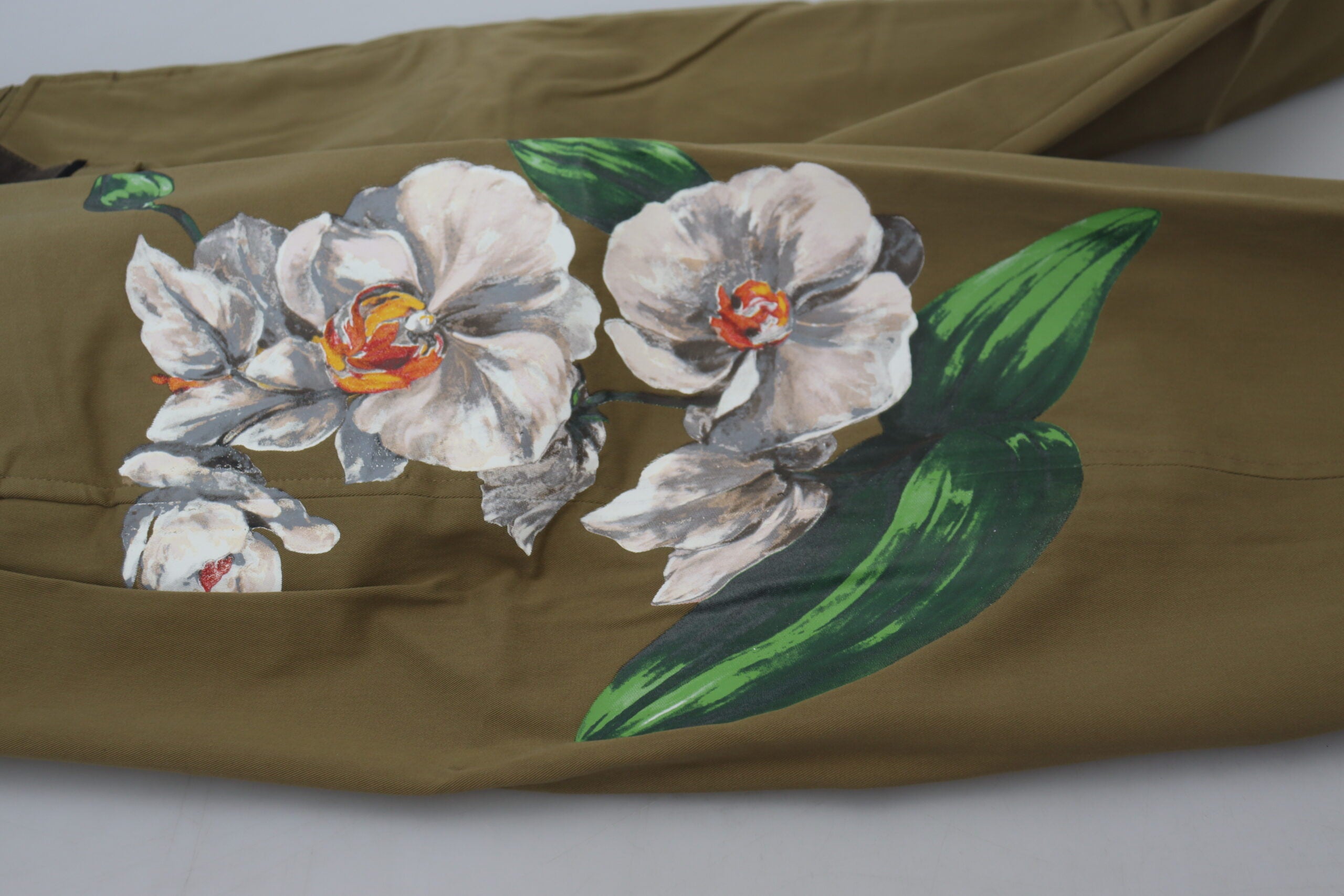 Beige katoenen stretch chinobroek met bloemenprint