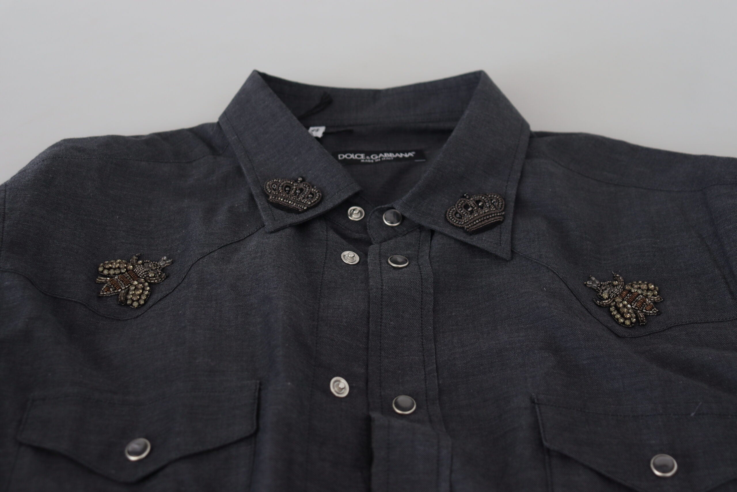 Blauw katoenen denim overhemd met kristallen bij