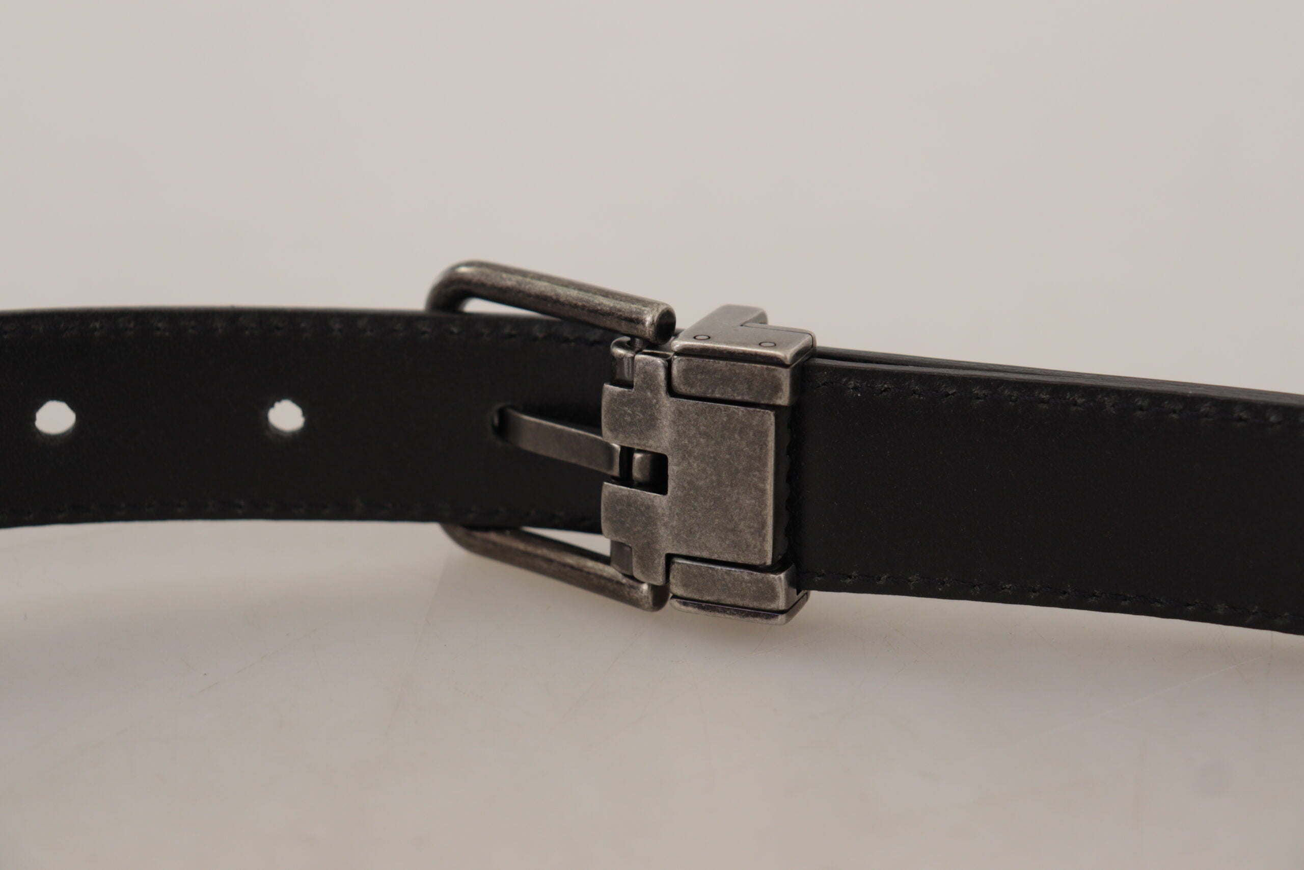 Zwarte effen leren vintage logo metalen gesp riem