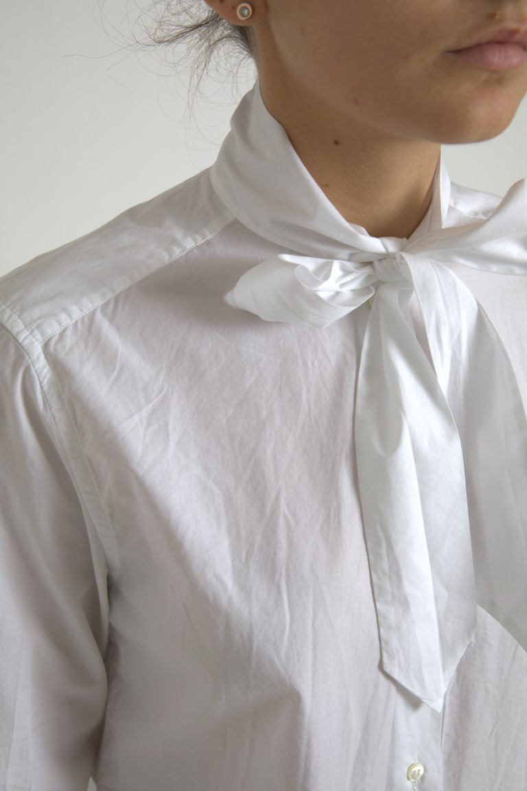 Witte katoenen Ascot-kraag top met lange mouwen