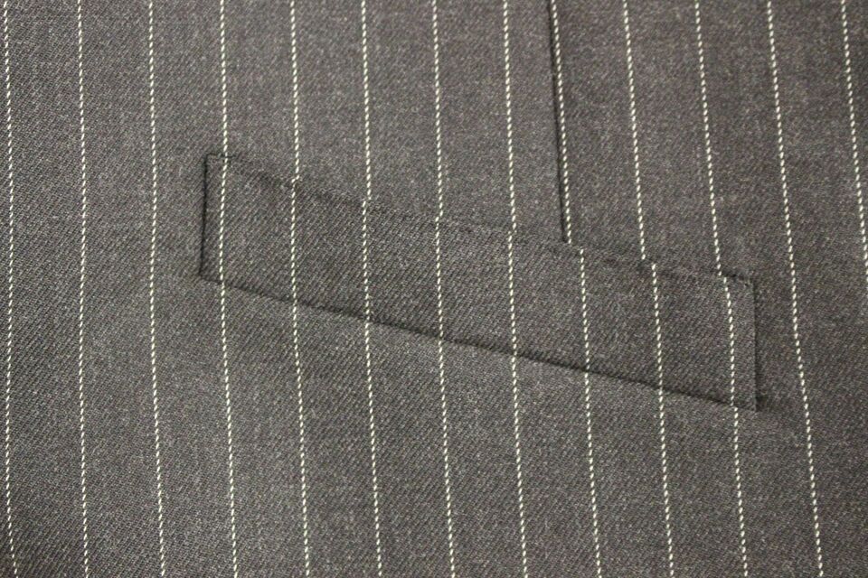 Grijs gestreept wollen vest met logo