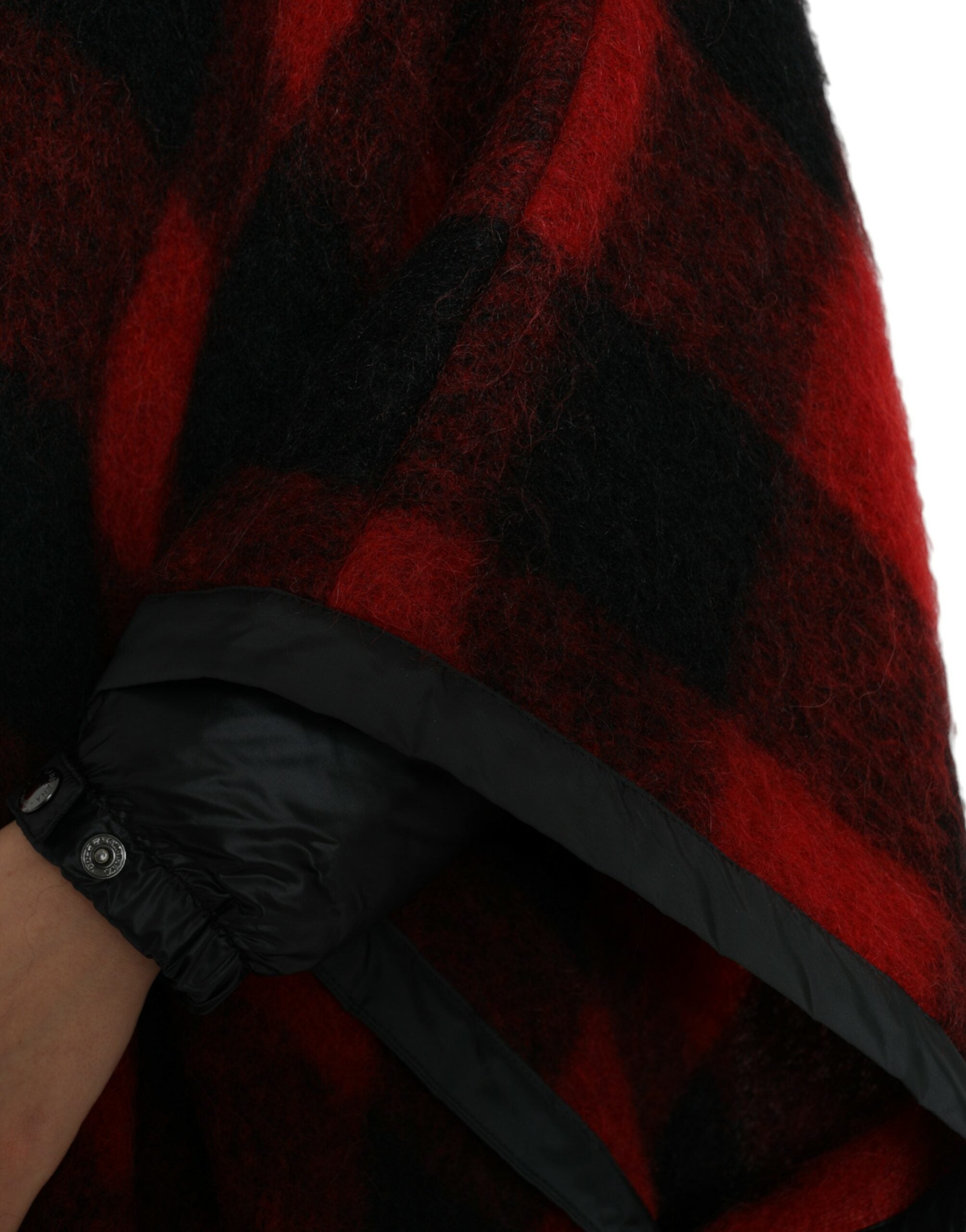 Zwarte rode buffelruit poncho met capuchon
