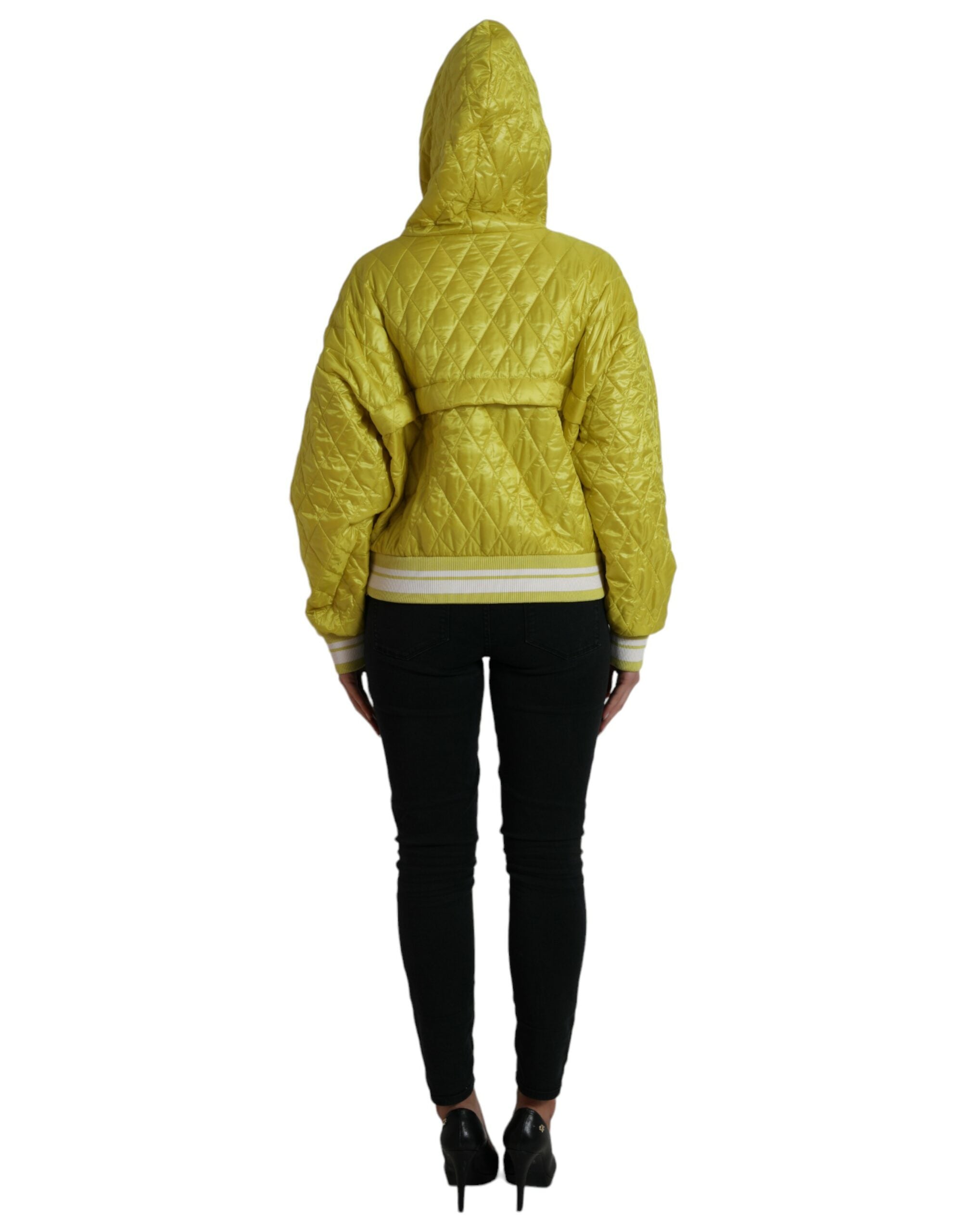 Gele nylon gewatteerde capuchontrui