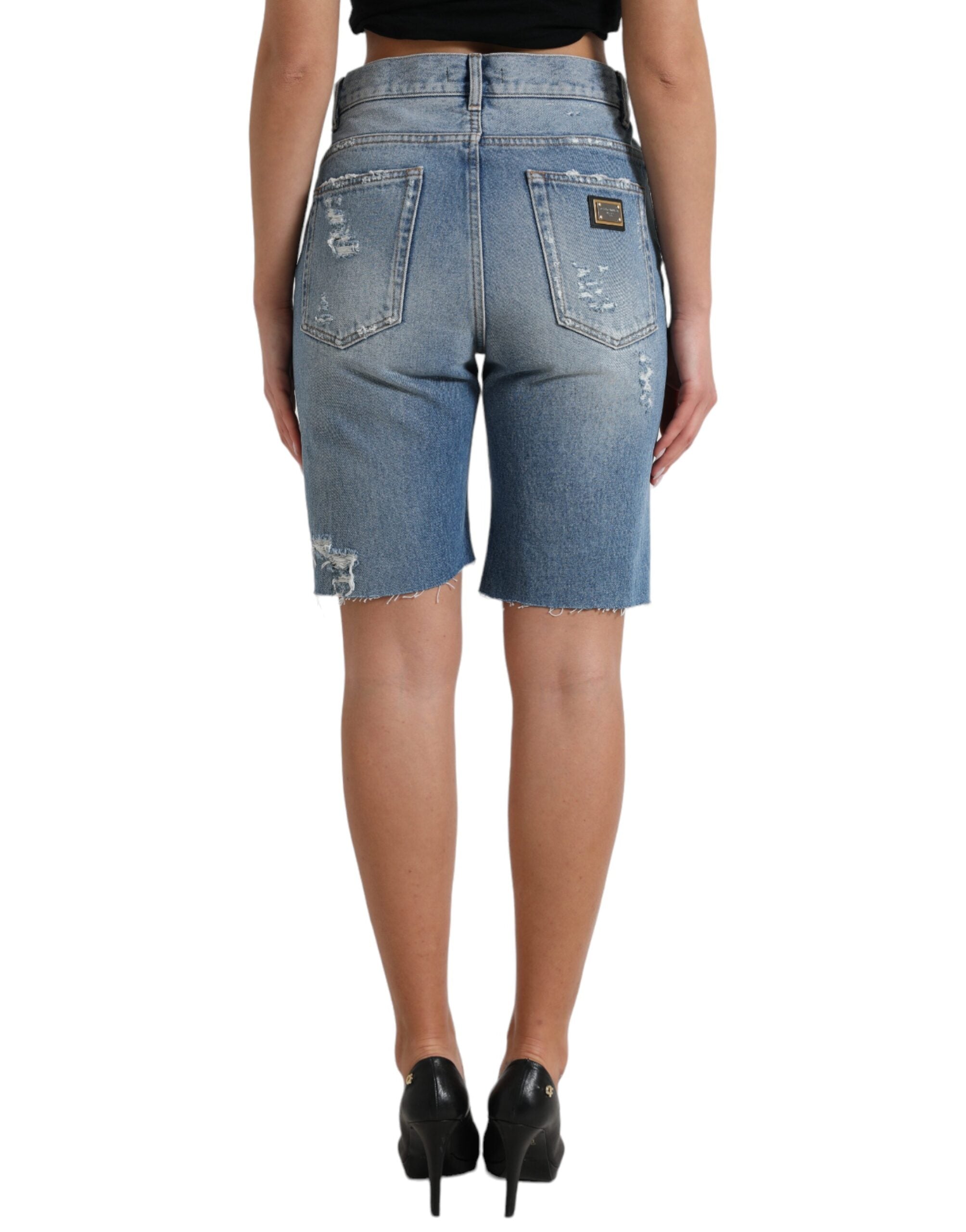 Blauwe, gehavende, versierde Bermuda-shorts