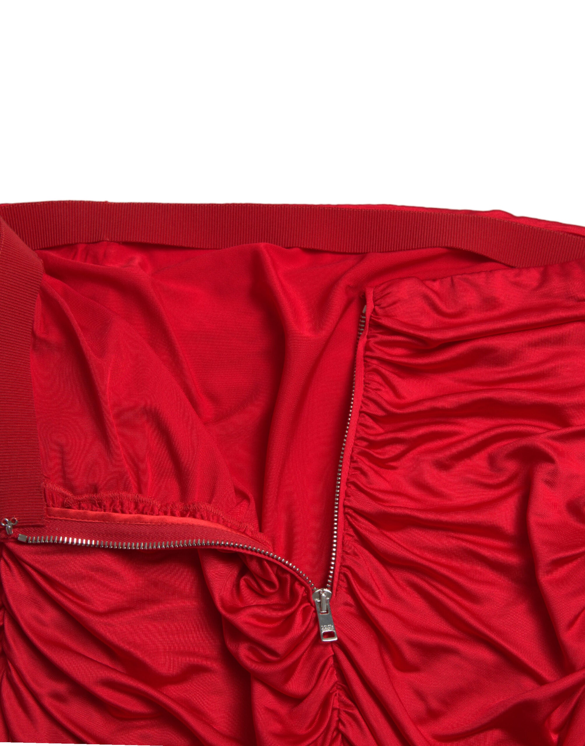 Rode viscose hoge taille getailleerde geplooide rok