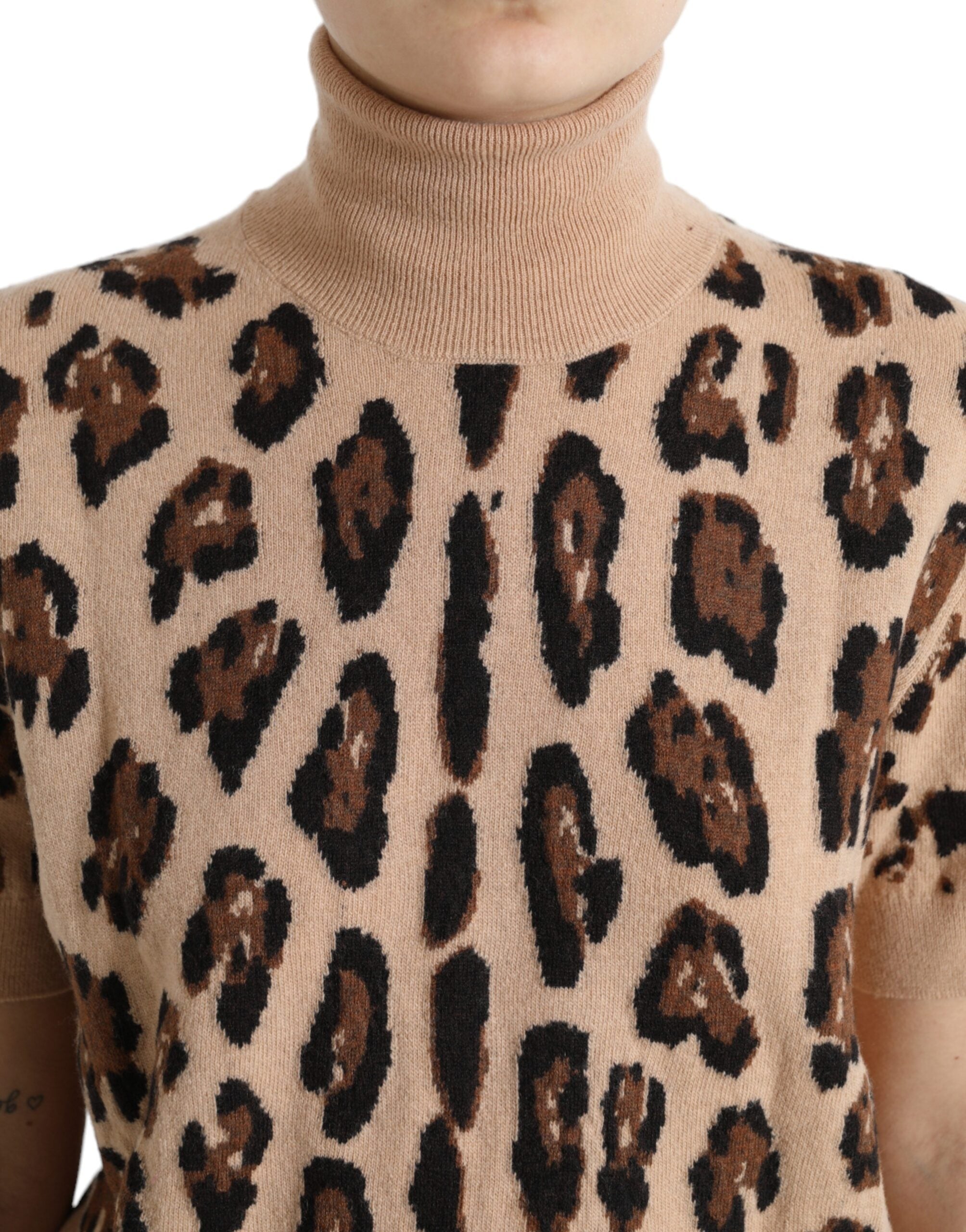Beige luipaardprint wollen coltrui