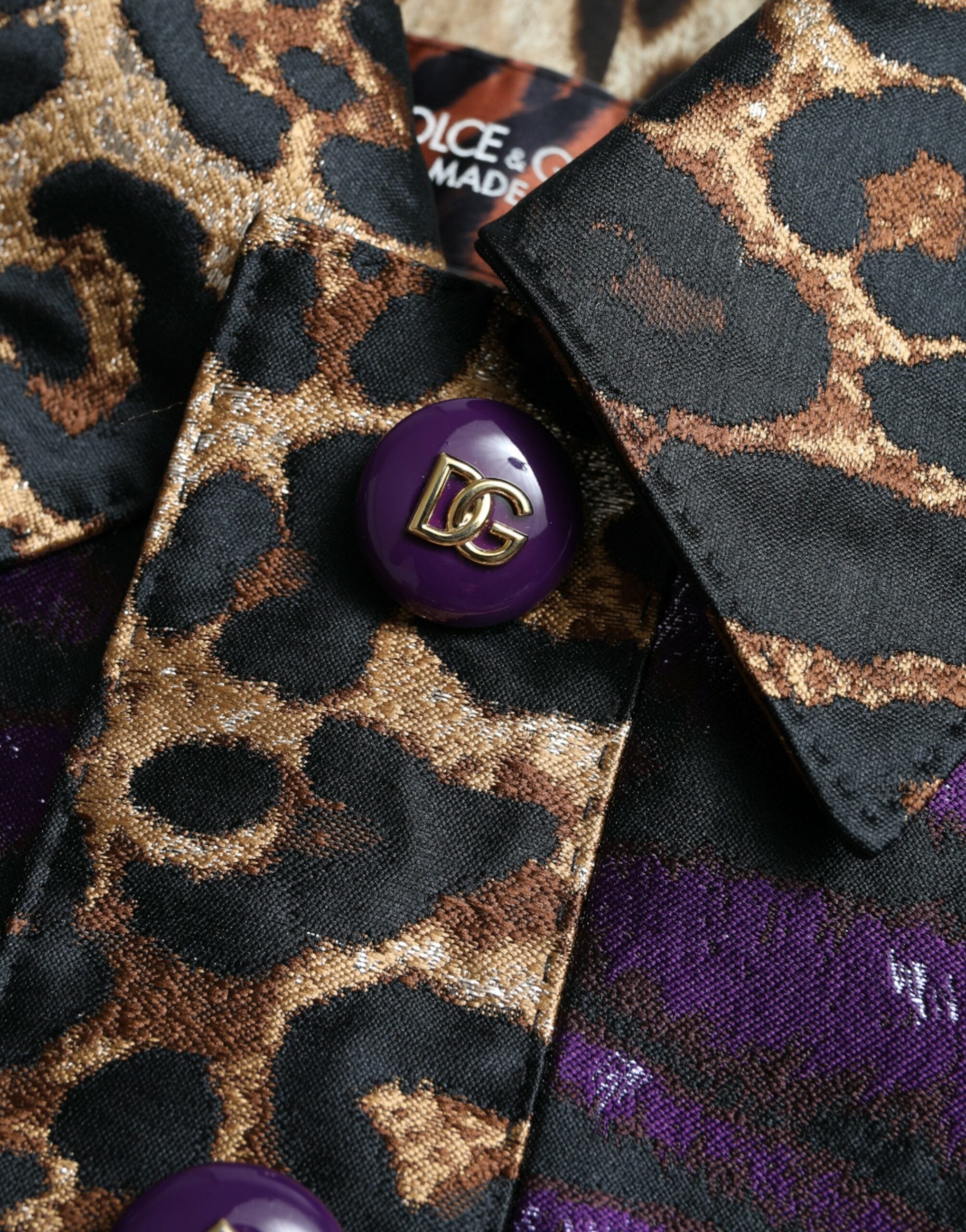 Paars lamé jacquard jas met tijgerprint