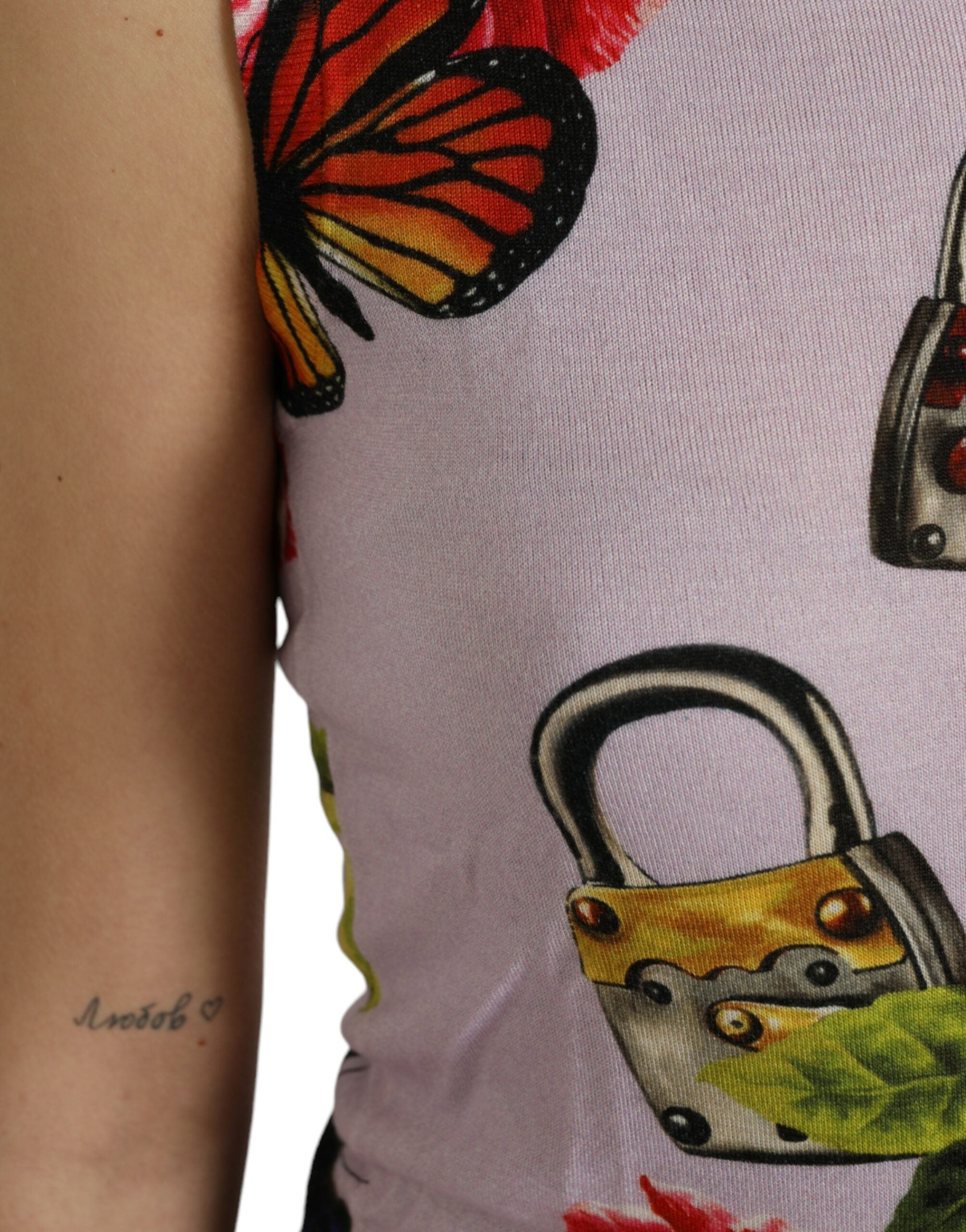 Veelkleurige tanktop met bloemenhangslot en vlindermotief