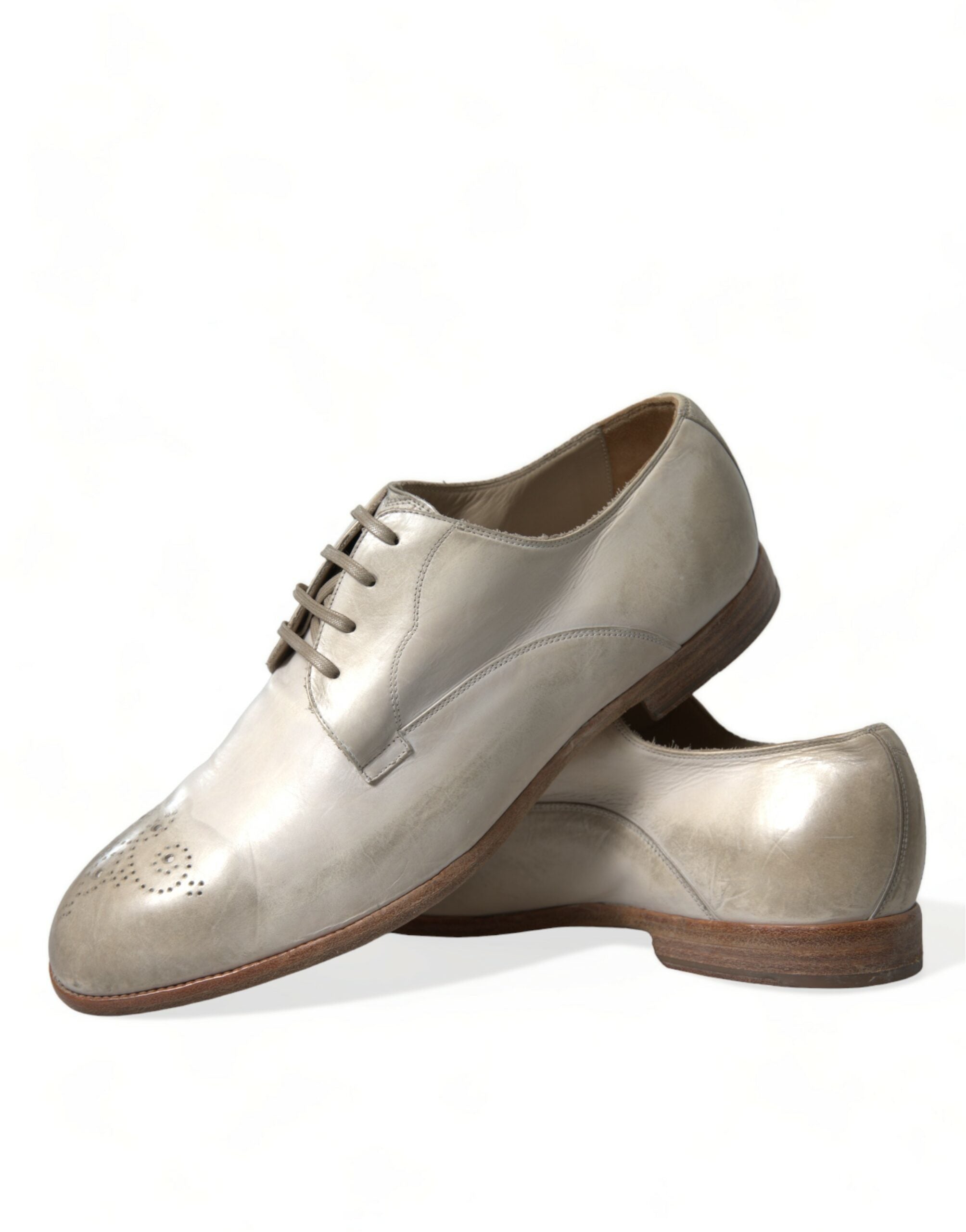 Witte, verweerde leren derby-schoenen