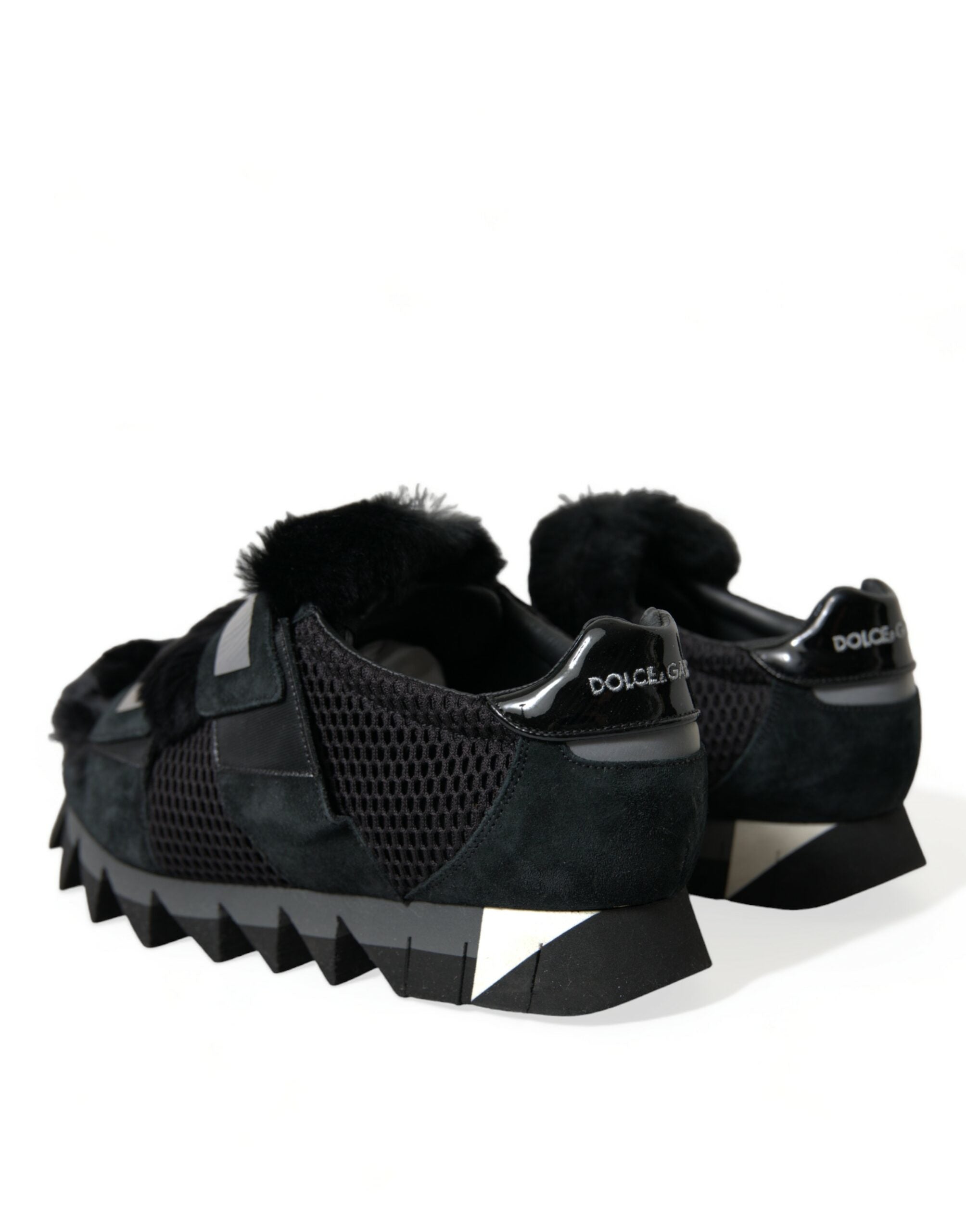 Zwarte suède sneakers met bontversiering