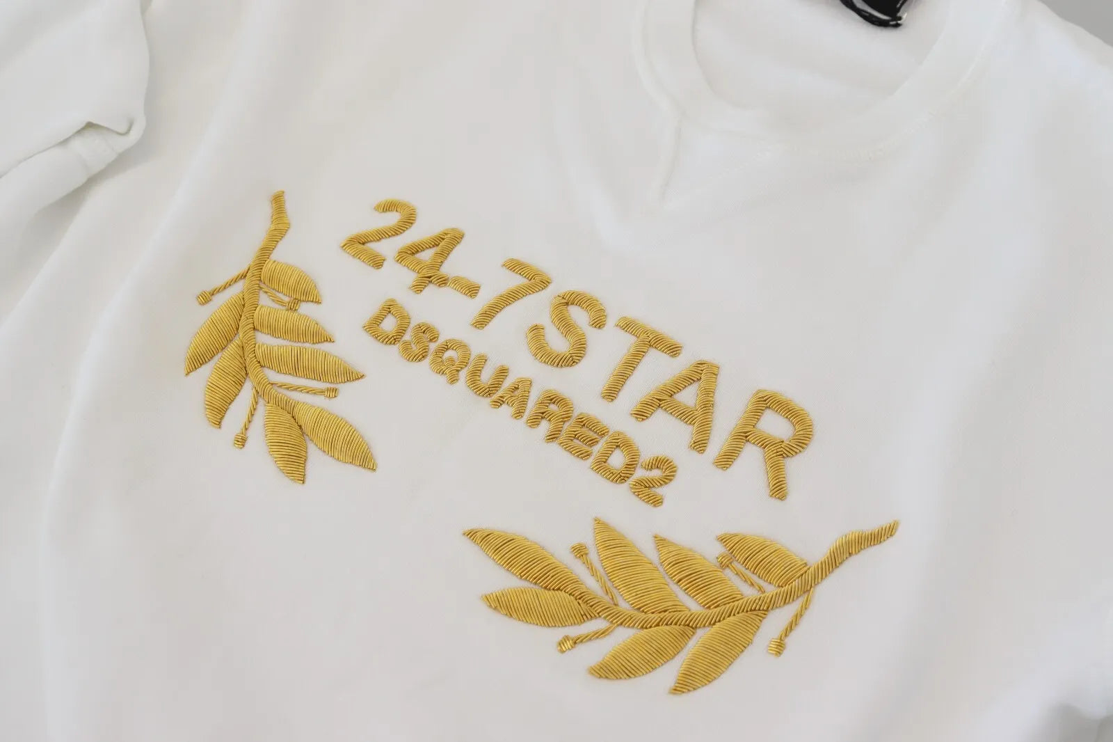 Witte geborduurde ronde hals sweatshirt trui