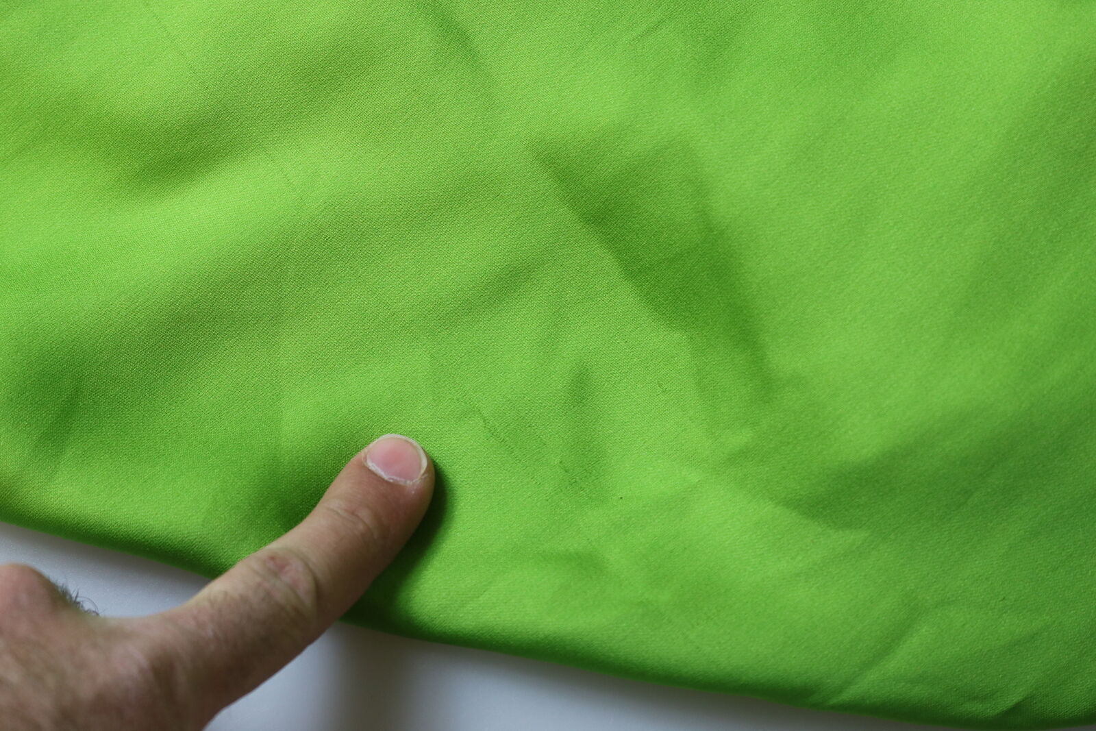 Groene spaghettibandjes lange A-lijn geplooide jurk