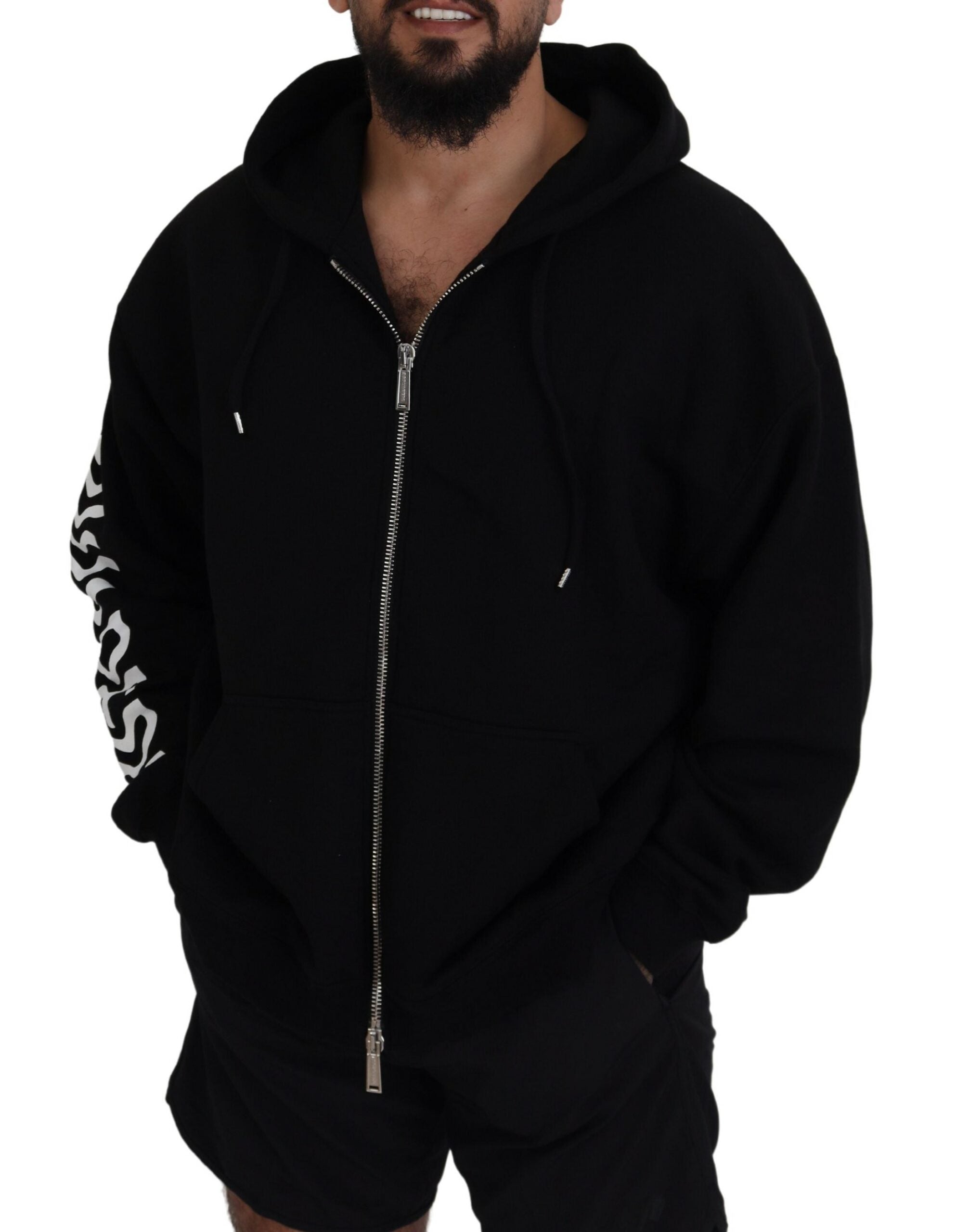 Zwarte hoodie met capuchon, volledige ritssluiting en bedrukte mouwen