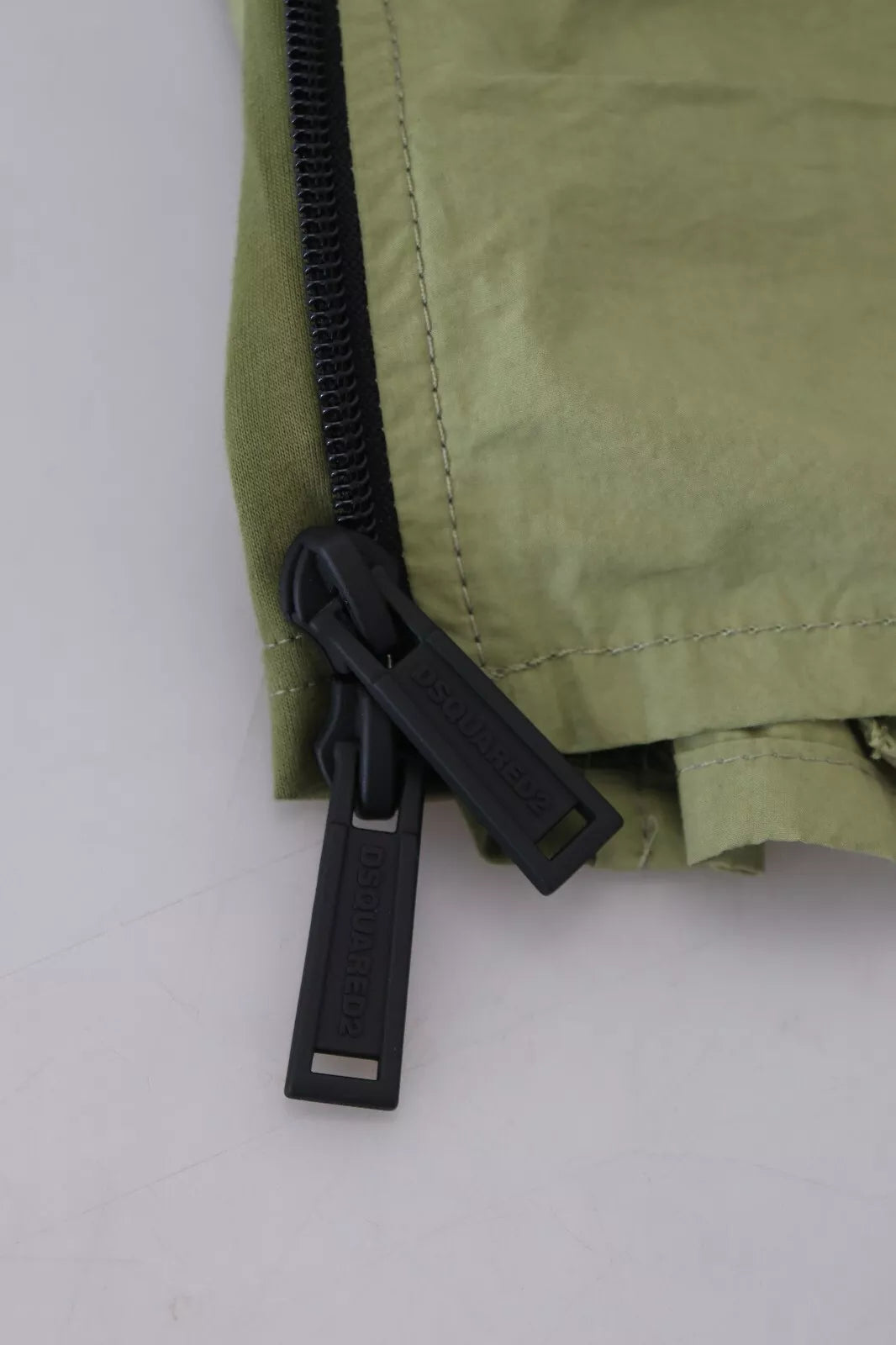 Groene katoenen shorts met trekkoord en middelhoge taille