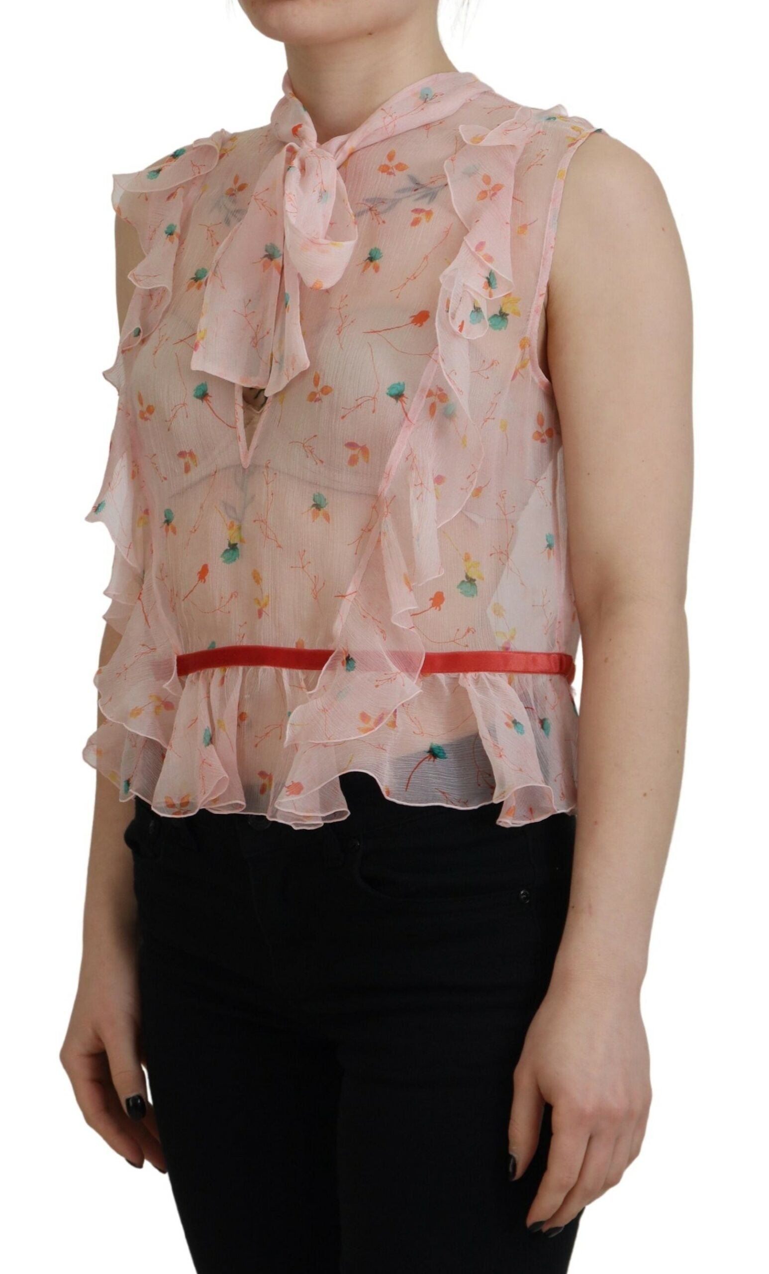 Roze zijden top met bloemenprint en Ascot-kraag zonder mouwen