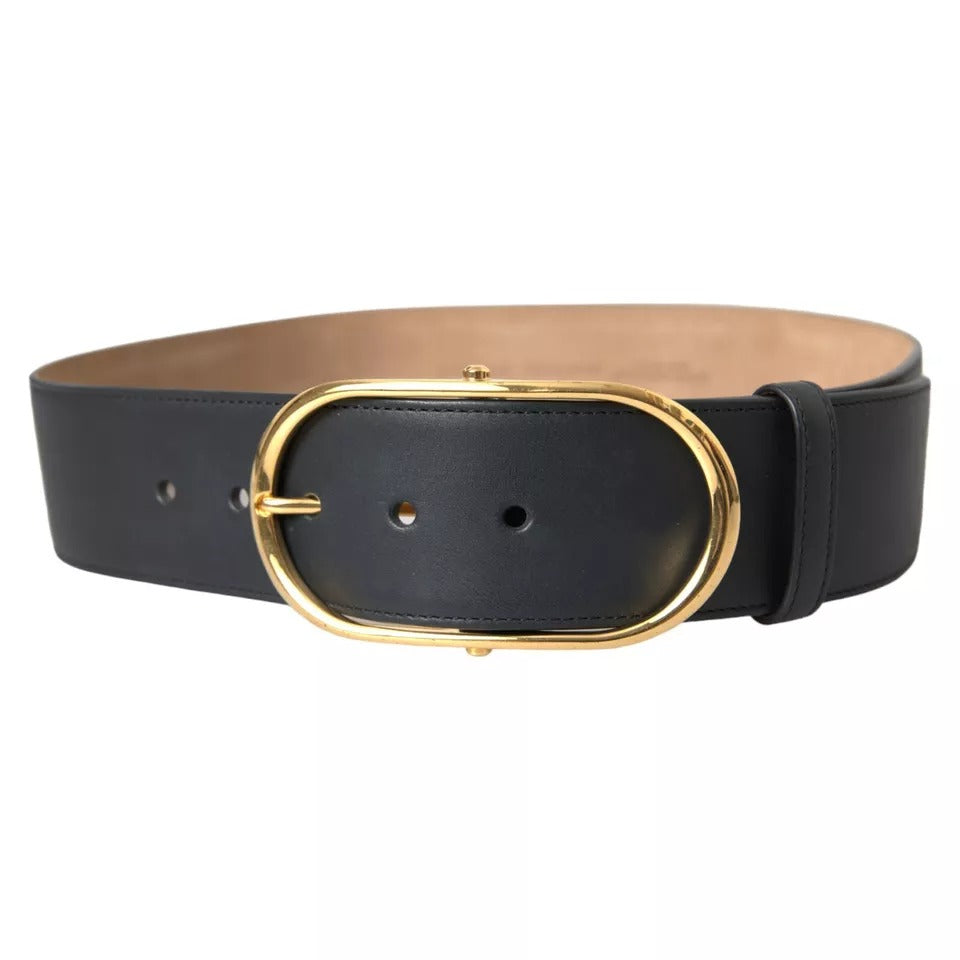 Zwarte leren riem met ovale metalen gesp en gouden details