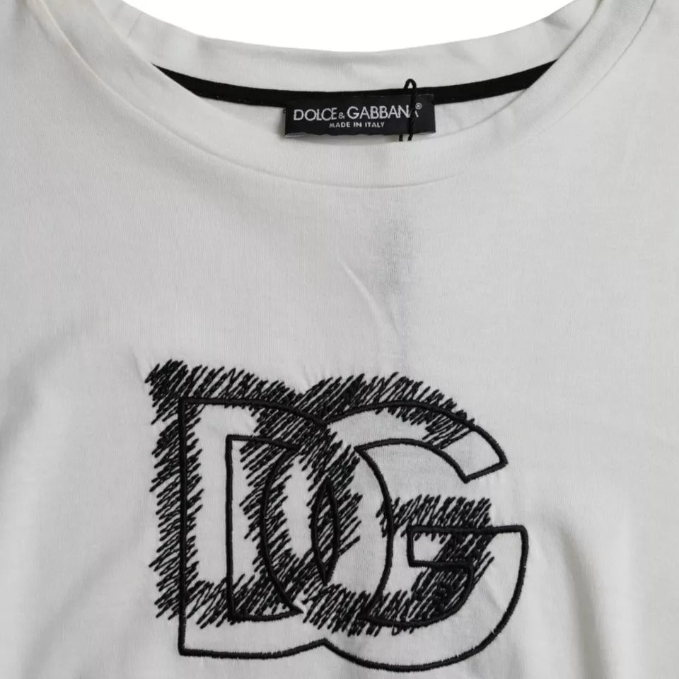 Wit T-shirt met ronde hals en korte mouwen en logo