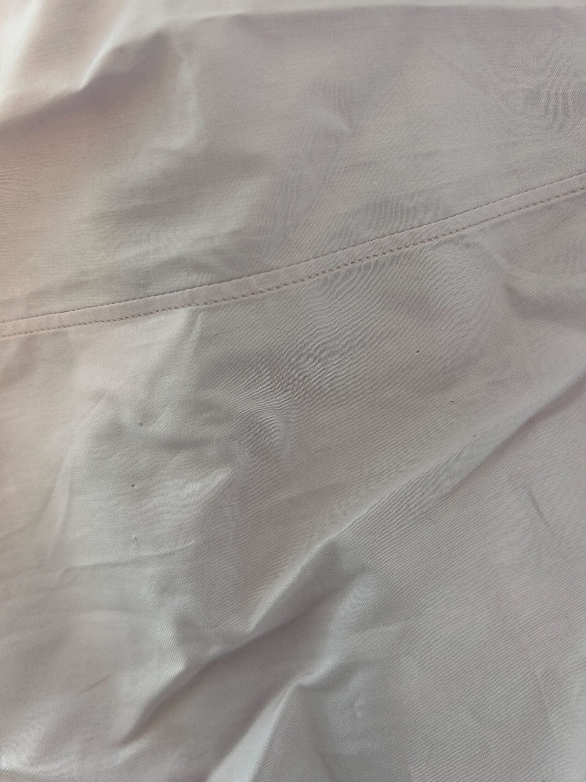 Lichtroze katoenen formeel goudkleurig overhemd