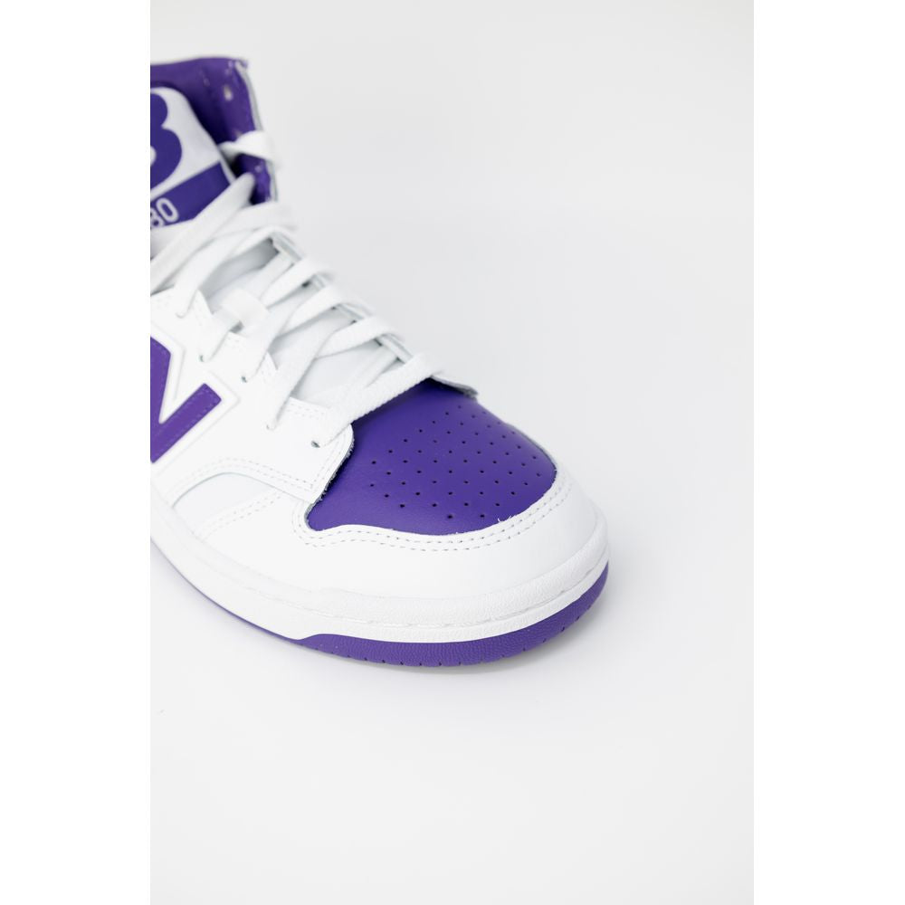 Paarse leren sneaker